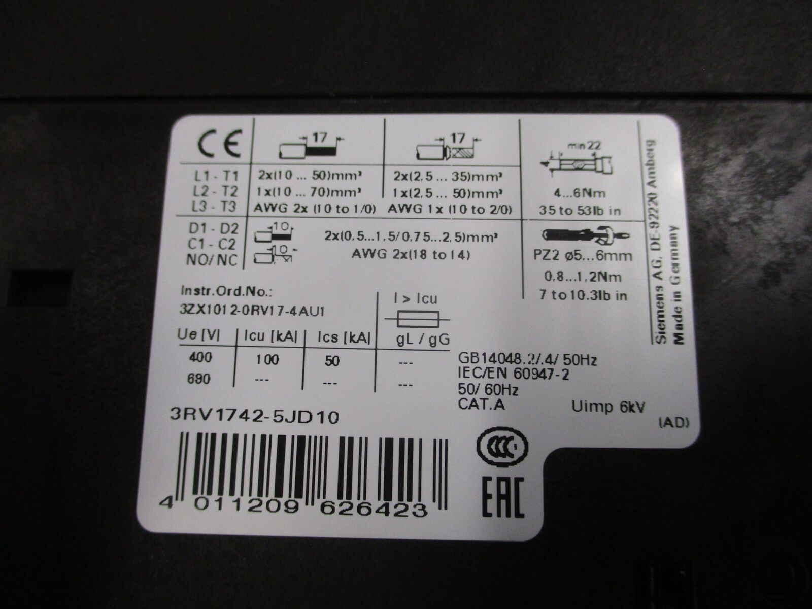 Siemens Sirius Circuit Breaker 3RV1742-5JD10 50A 600V Used