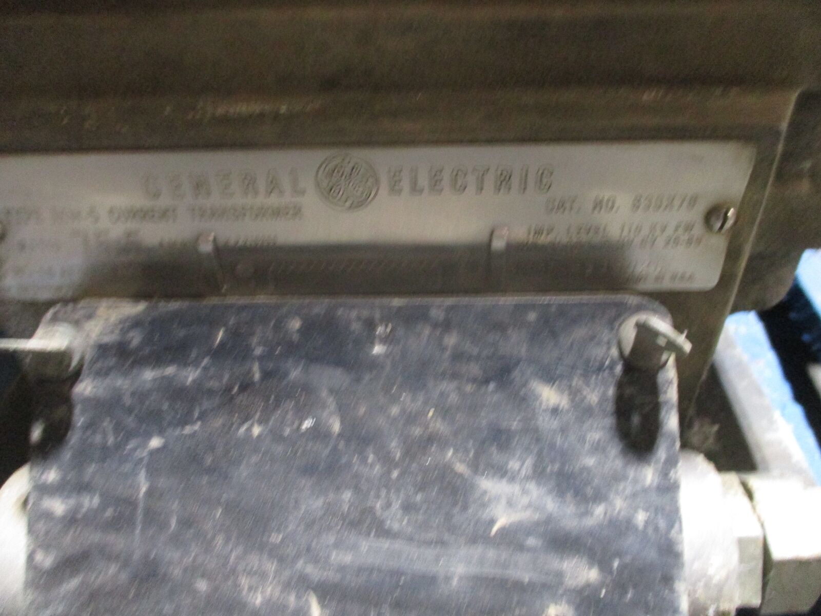 GE Type JKW-5 Current Transformer 638X78 Ratio 75:5A 15kV 25-60Hz Used