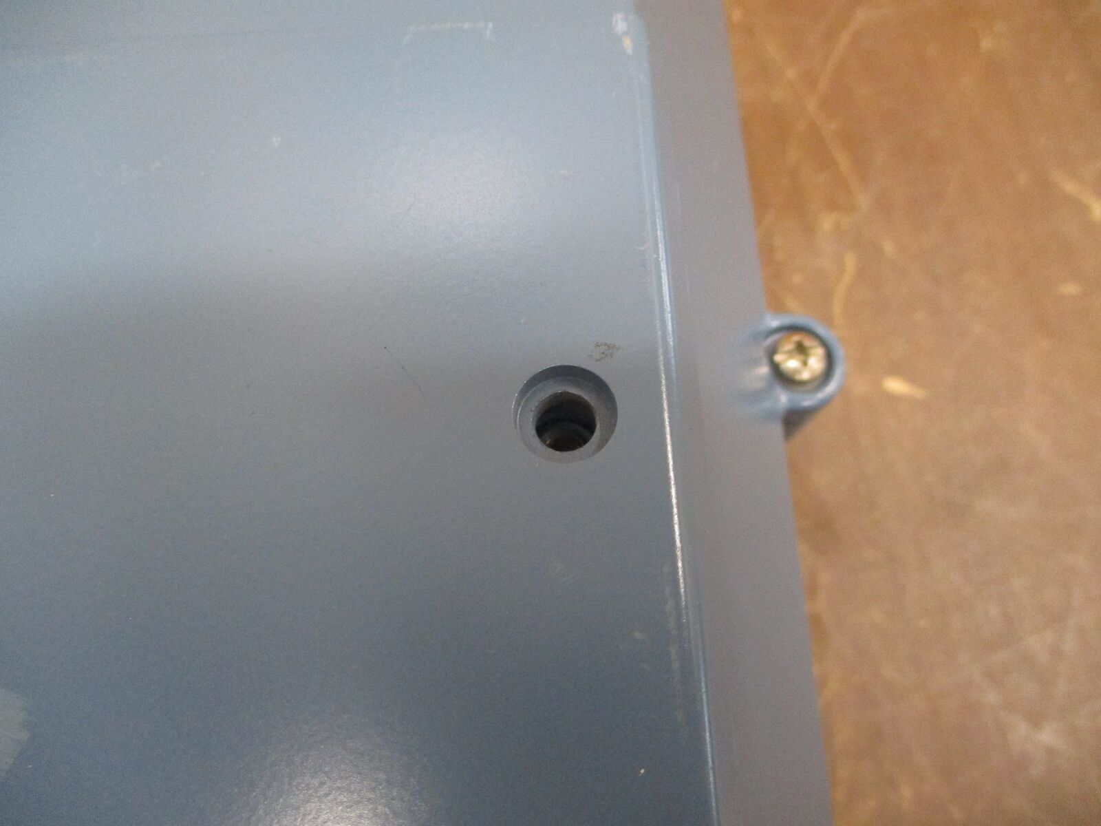 Rosemount Flow Transmitter 8750WA12ESR1A1FPSB120CA1N HM4AXD1 Used