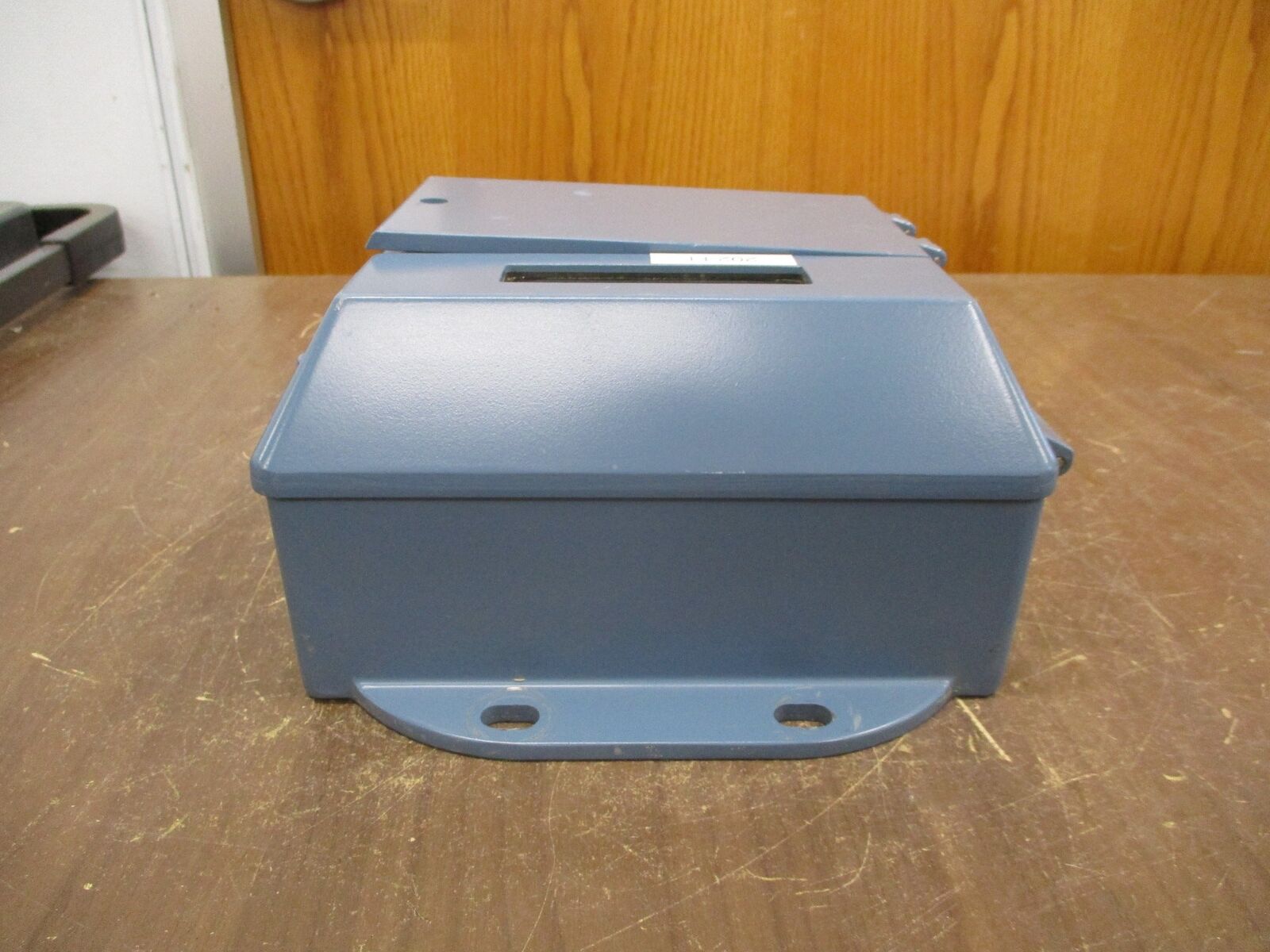 Rosemount Flow Transmitter 8750WA12ESR1A1FPSB120CA1N HM4AXD1 Used