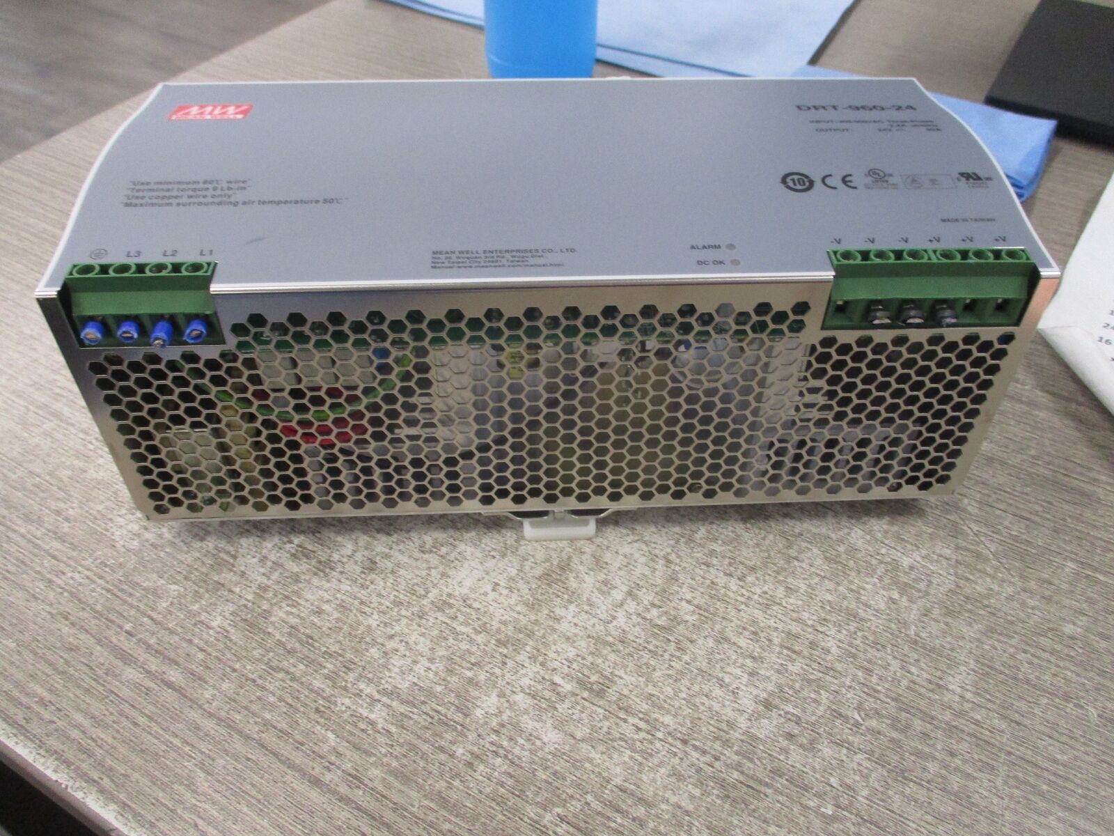 Mean Well Power Supply DRT-960-24 Input: 400-500VAC / 3Ph / 2.4A / 50/60Hz Outpu