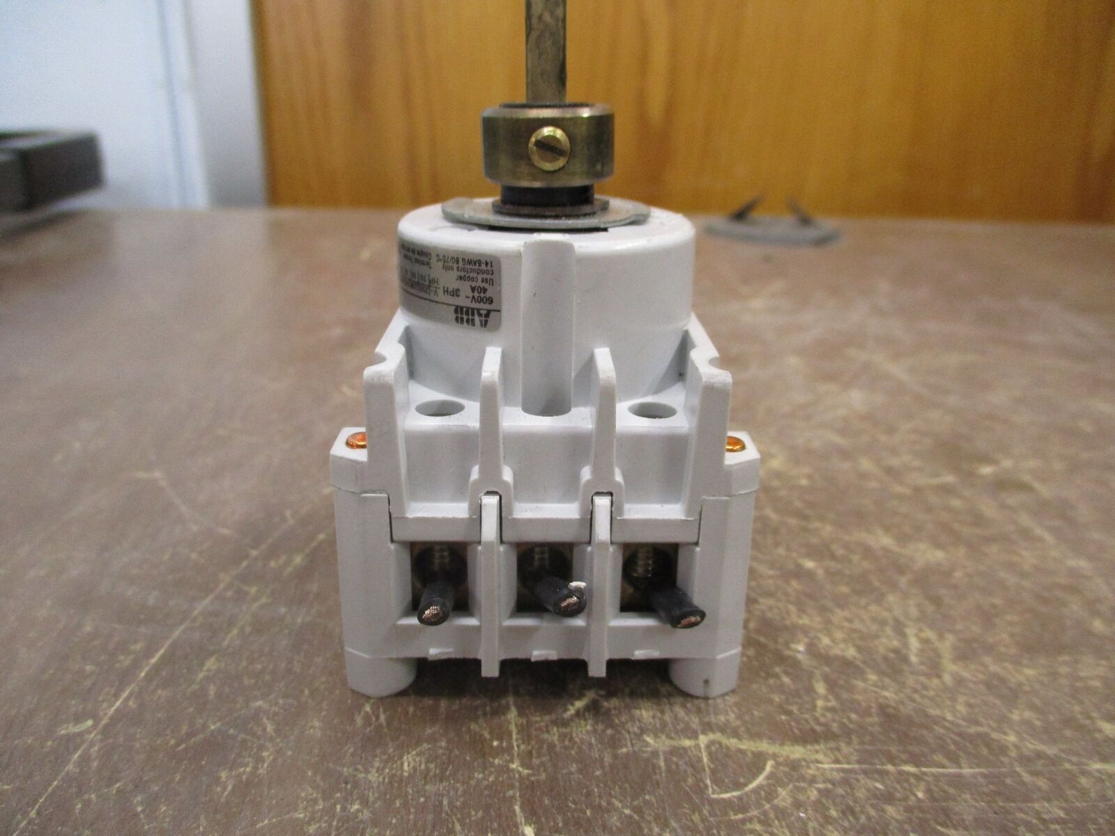 ABB Disconnect Switch OETL NF30 40A 600V 3P *No Handle* Used