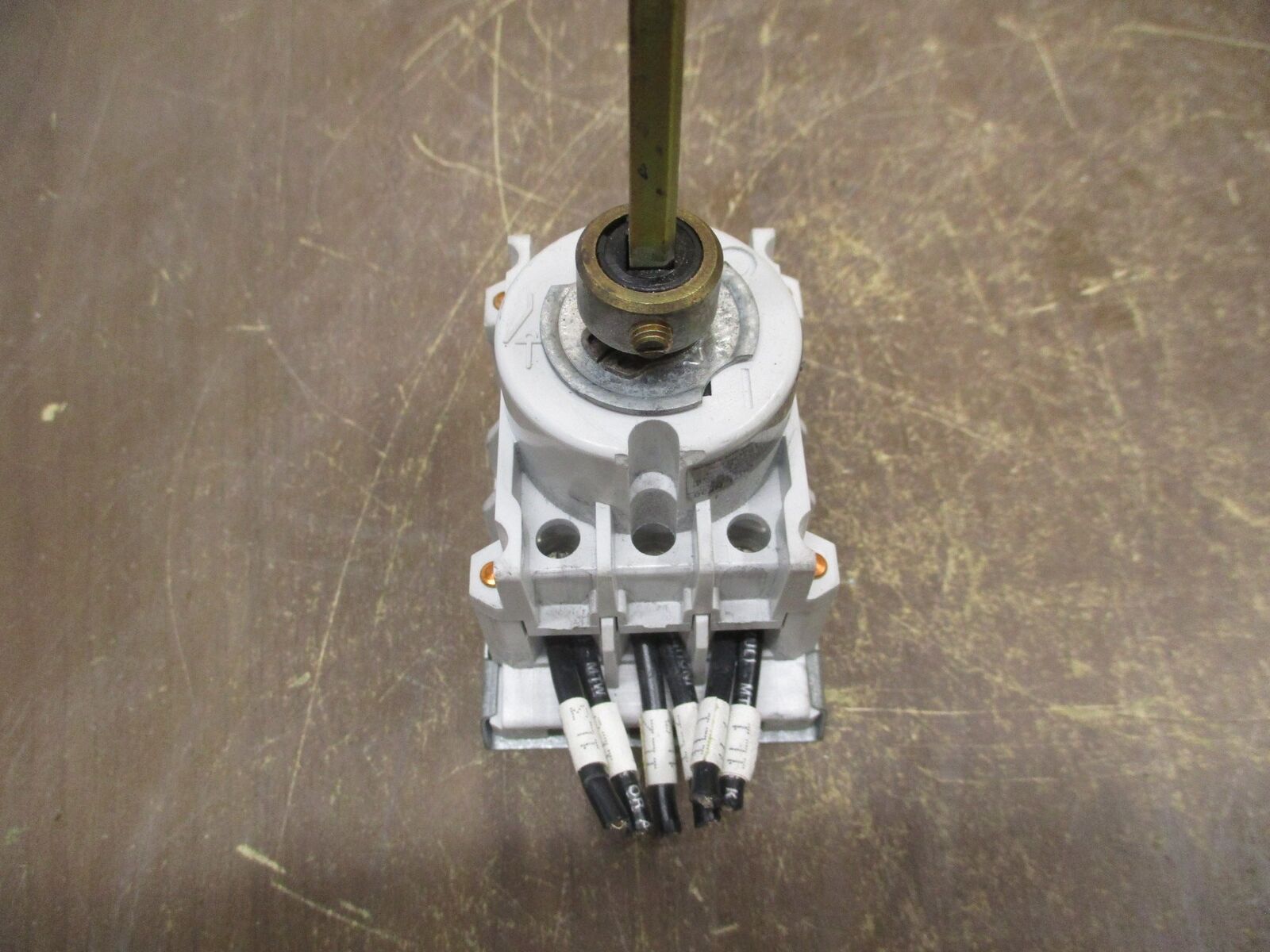 ABB Disconnect Switch OETL NF30 40A 600V 3P *No Handle* Used