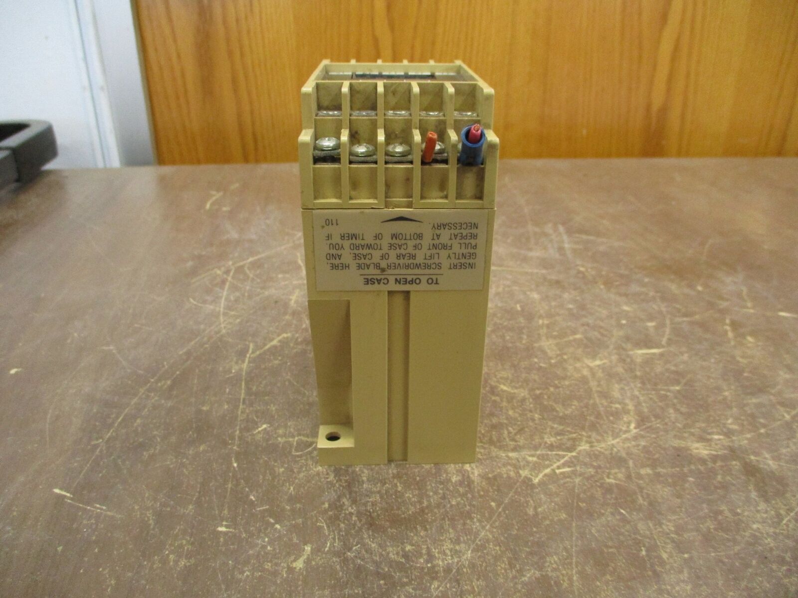 Agastat Timing Relay DSCXX022XSAAXAA 120V .01-99.99 Sec. Range Used