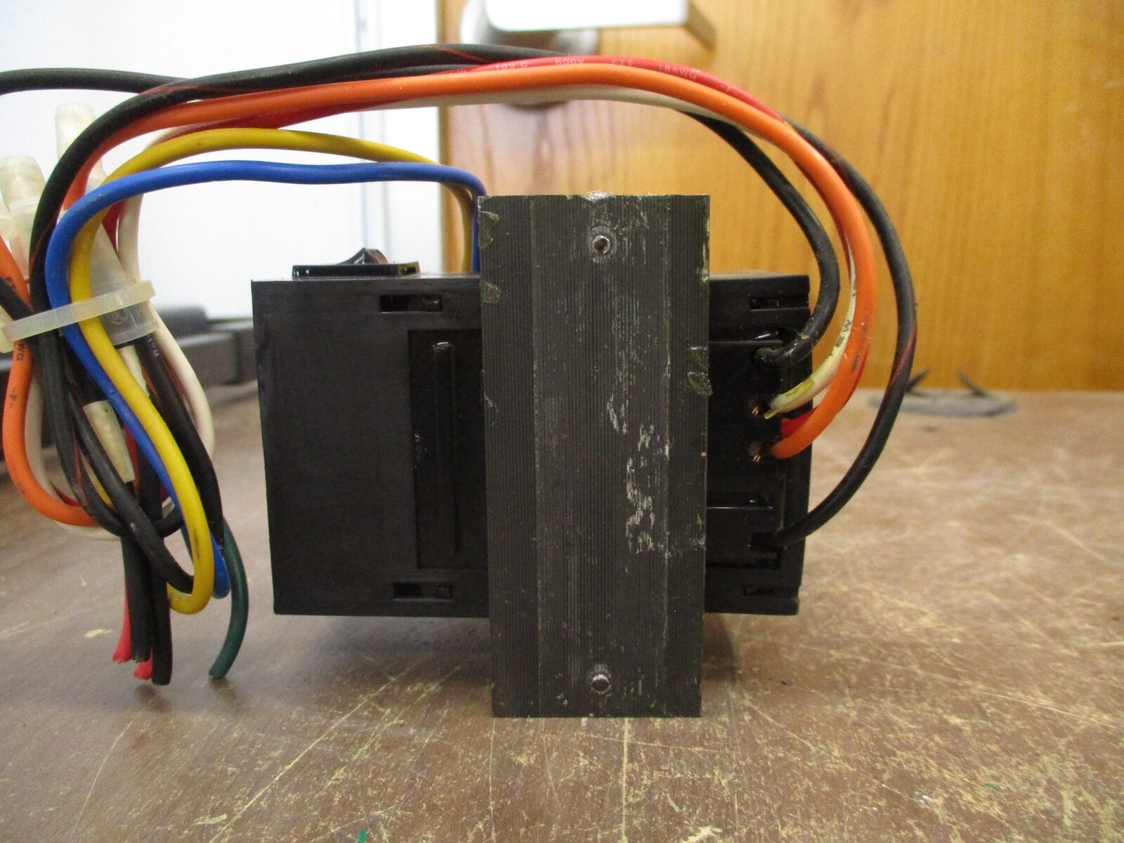 Jard Transformer NTJ754824-B81B95 75VA Pri: 120/208/240/480V Sec: 24V 50/60Hz