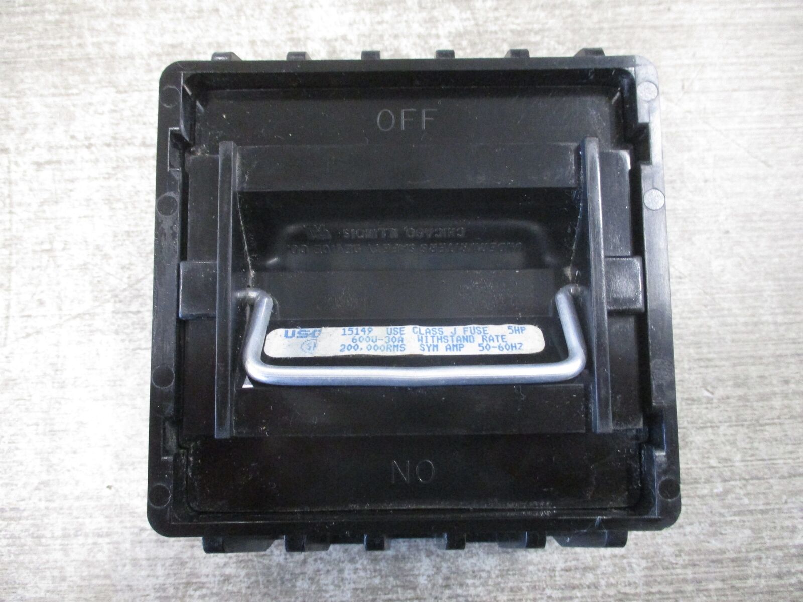 USD Pullout Switch 15149 30 A 600 V J Fuses 2 Pole w/ (2) 6A Fuses Used
