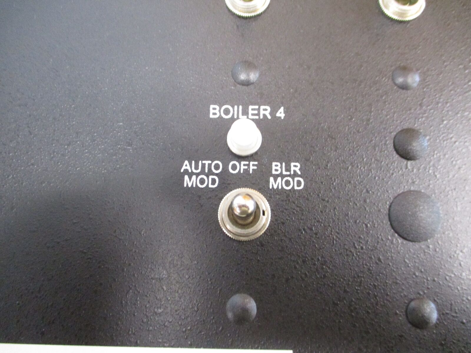 Hays Cleveland Compact Micro IV5830 Boiler Control 120V 50/60Hz Used