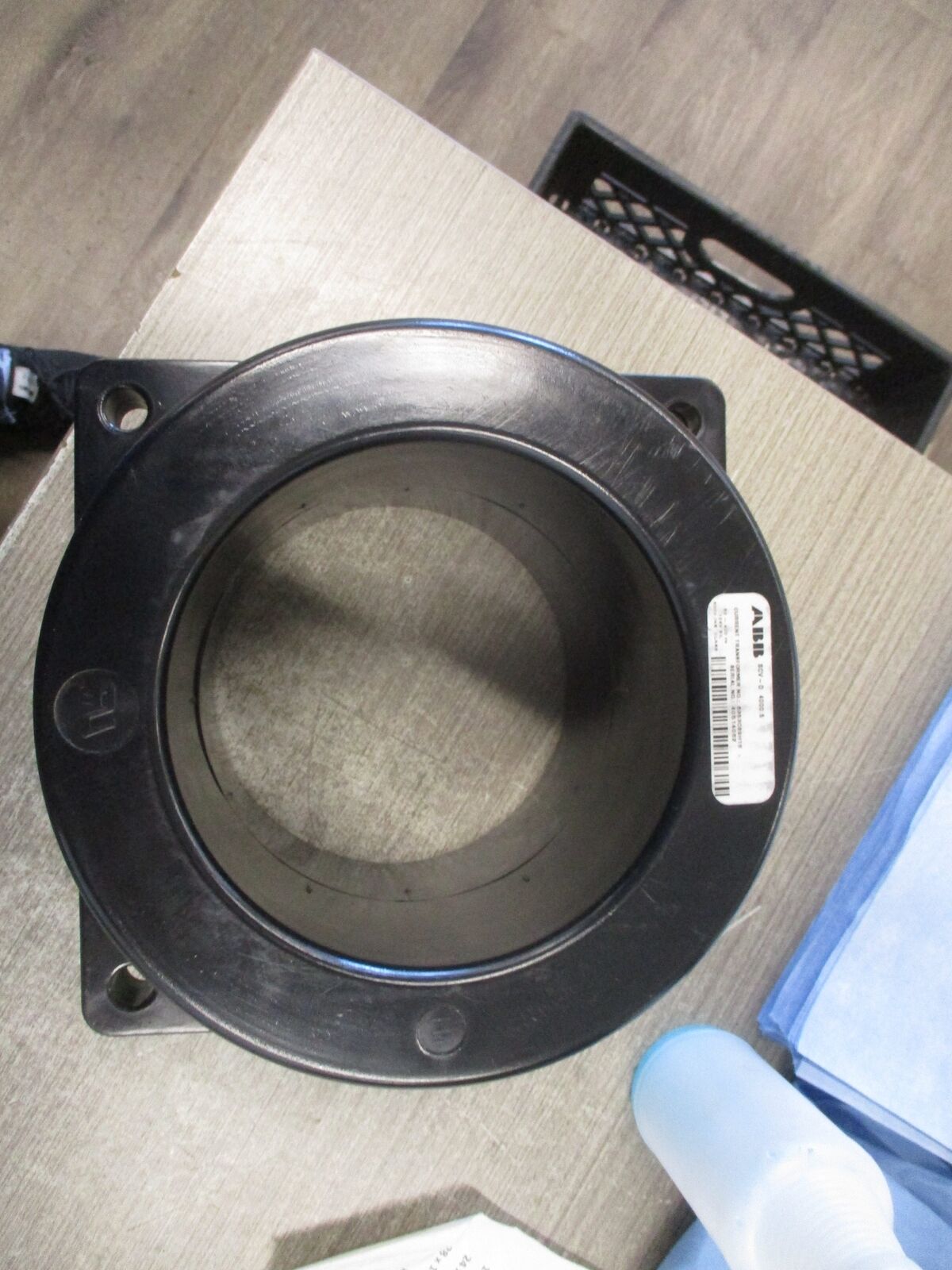 ABB SCV-D Current Transformer 6353C89H18 Ratio 4000:5A 600V 50-400Hz 10kV BIL *