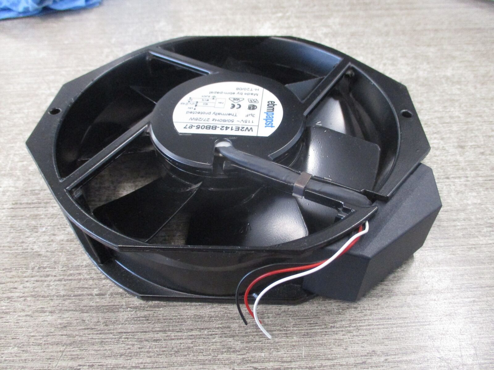 ebmpapst Axial Fan W2E142-BB05-87 115V 50/60Hz 27/28W Used