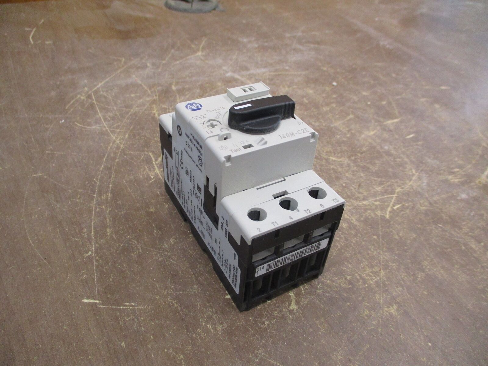 Allen-Bradley Manual Motor Protector 140M-C2E-B25 Ser. D Trip: 1.6-2.5A