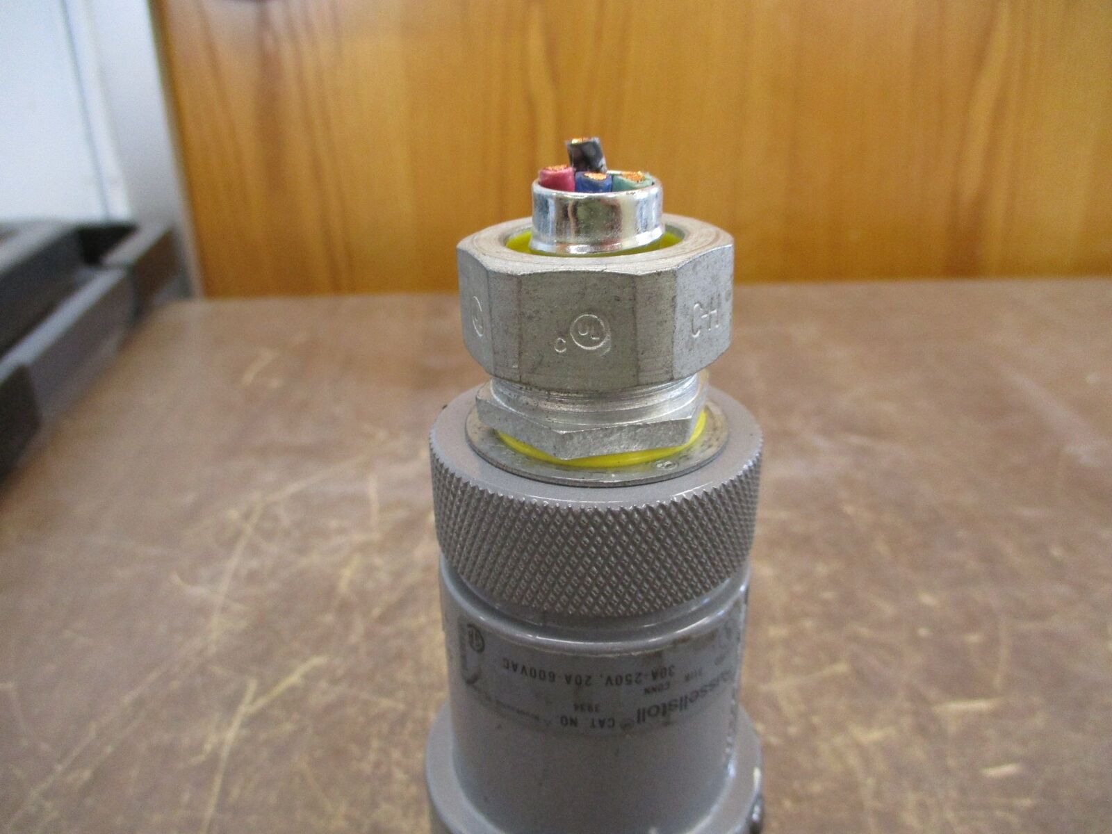 RussellStoll Connector w/ Wire End 3934 20A-600V 30A-250V 3P 4W Used