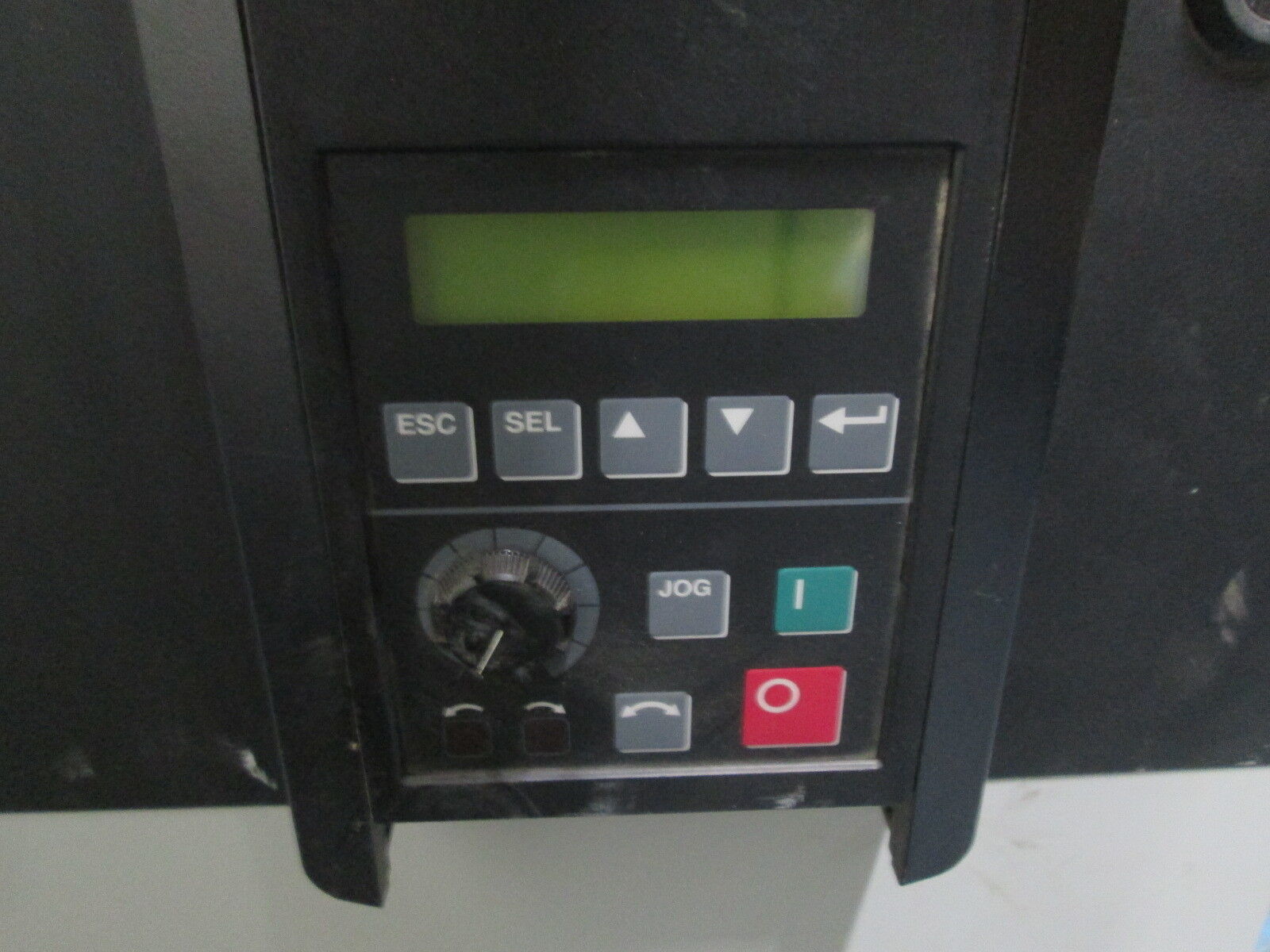 Allen-Bradley 1336 Plus II AC Drive 1336F-B020-AN-EN-L6 25HP 21-26KVA 380-480V