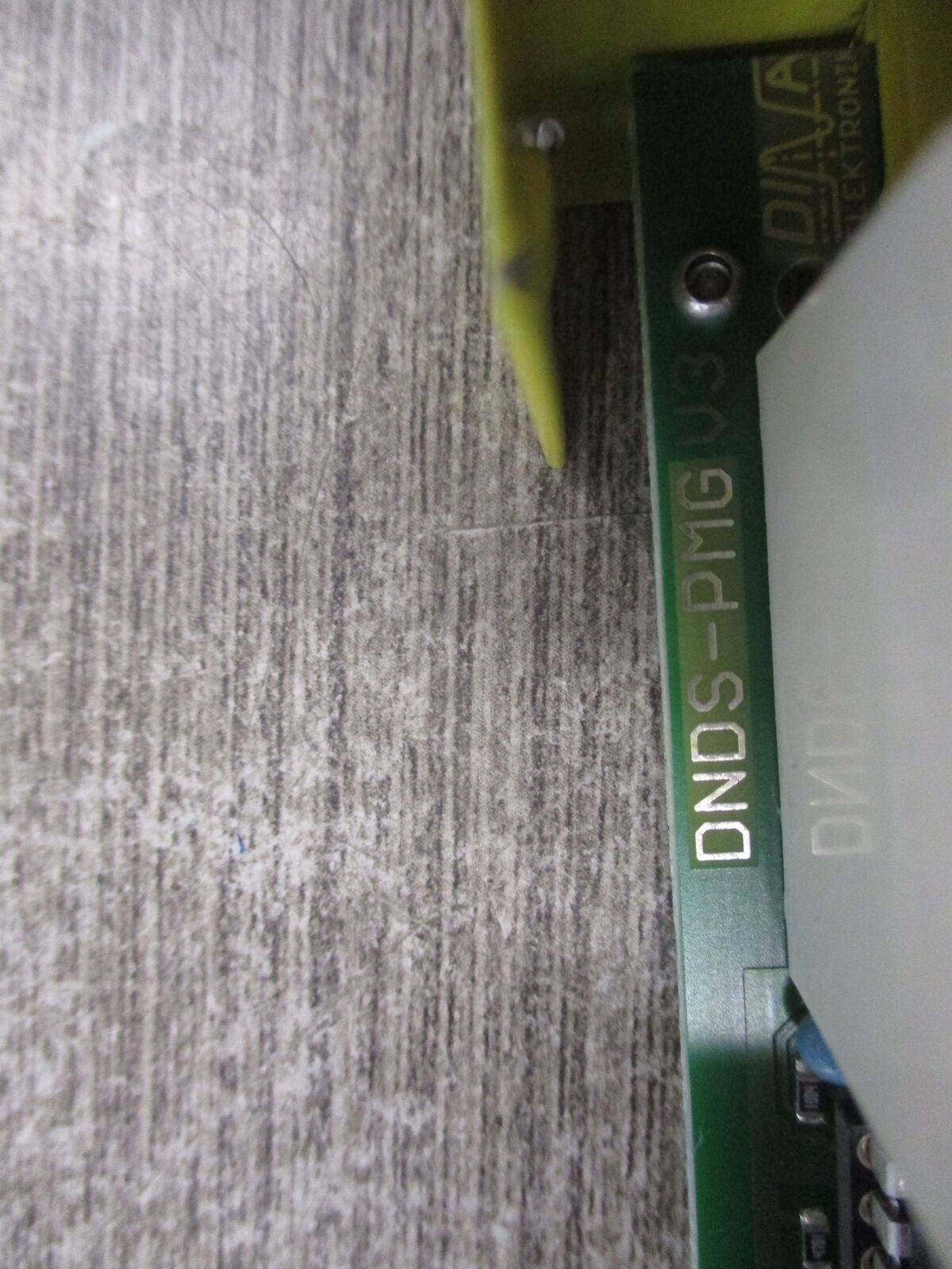 Dina Output Module DNDS-PMG V3 Used