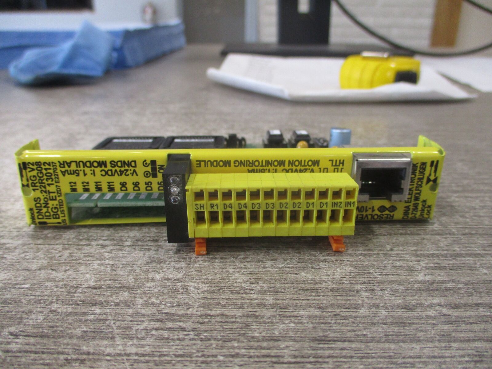 Dina Resolver Input Module DNDS 1RG (1) Connector Used