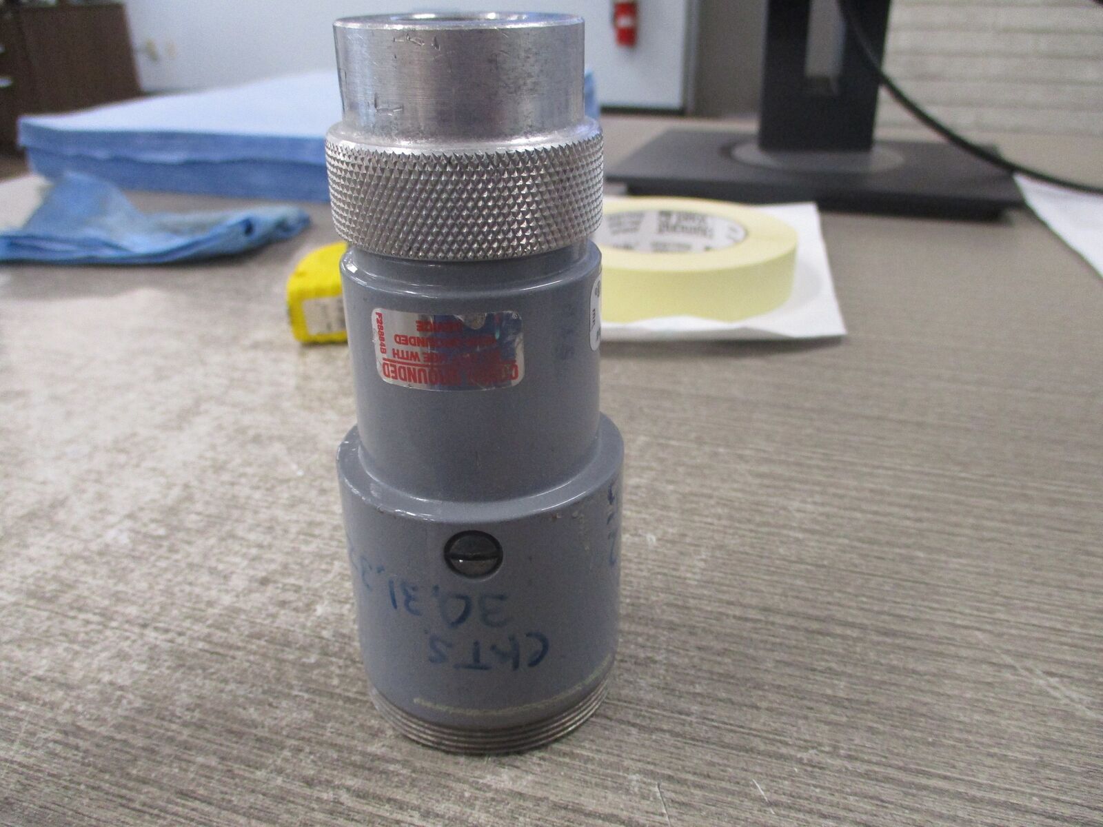 Russellstoll Connector 3934 20A 600V 30A 250V 3P 4W * Missing Set Screw * Used