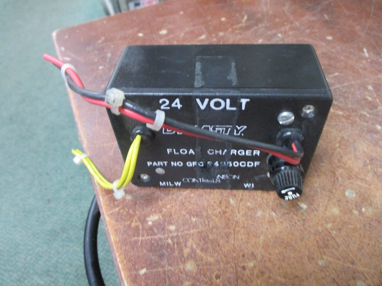 Johnson Controls Dynasty Float Charger GRC 24250CDF 24V Used