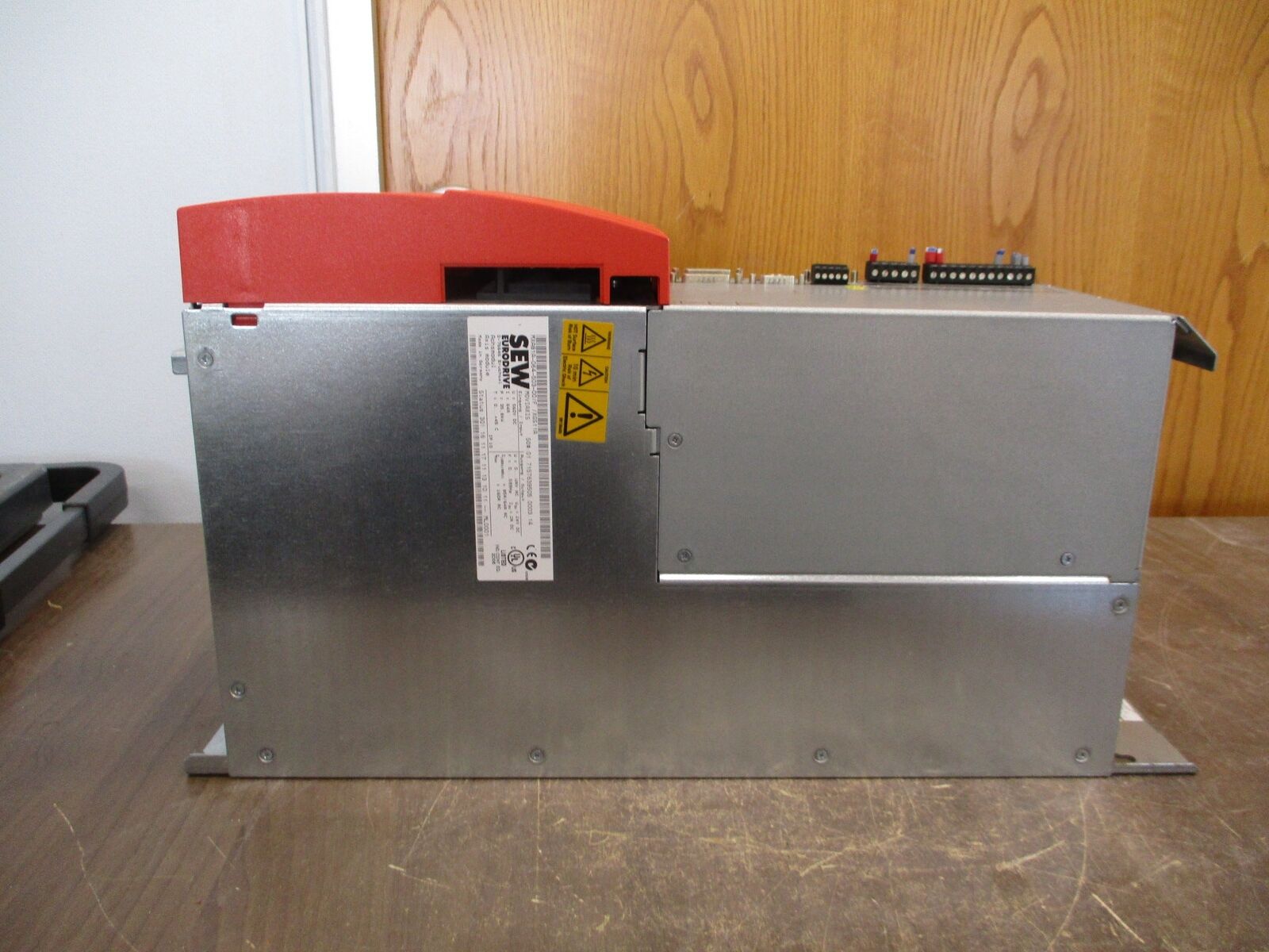 Sew-Eurodrive Moviaxis Servo Drive Axis Module MXA81A-064-503-00/F/XGS11A 35.8kW