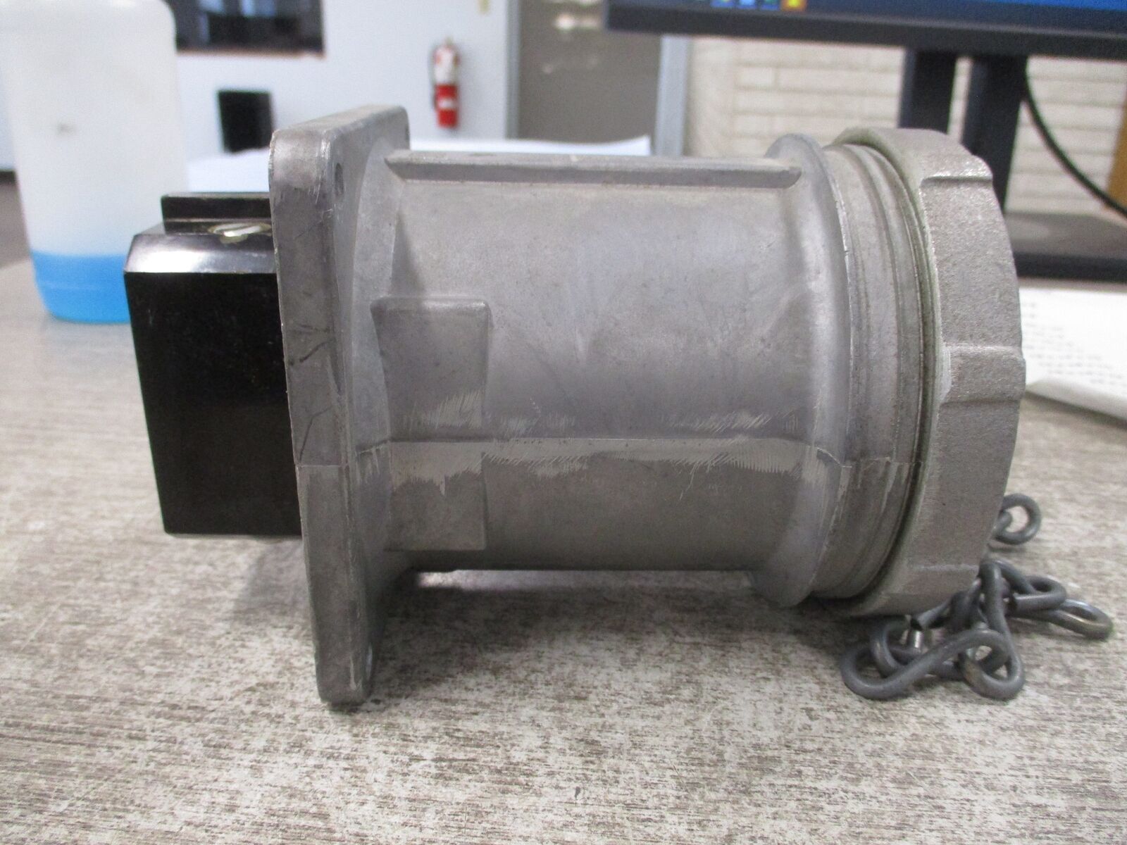 Russell Receptacle JRSR1034H 100A 600V 3P 4W Used