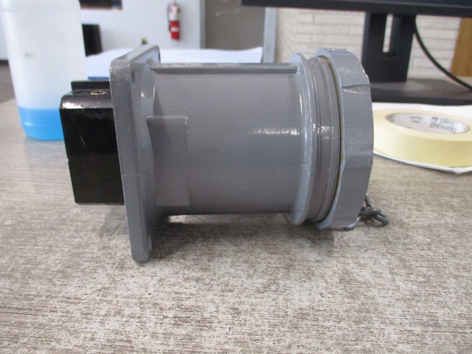 Russelstoll Receptacle JCS1534LK 150A 600V 400Hz 3P 4W Used