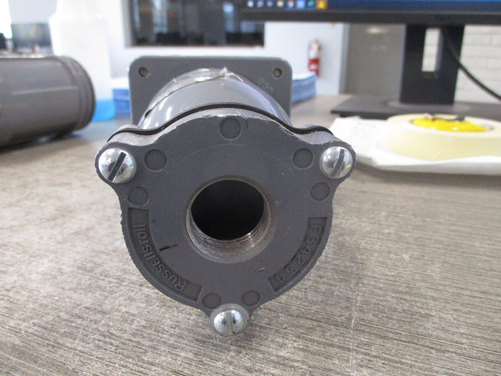 Russellstoll Receptacle w/Base 7428/JPA62 60A 600V Conduit End Used