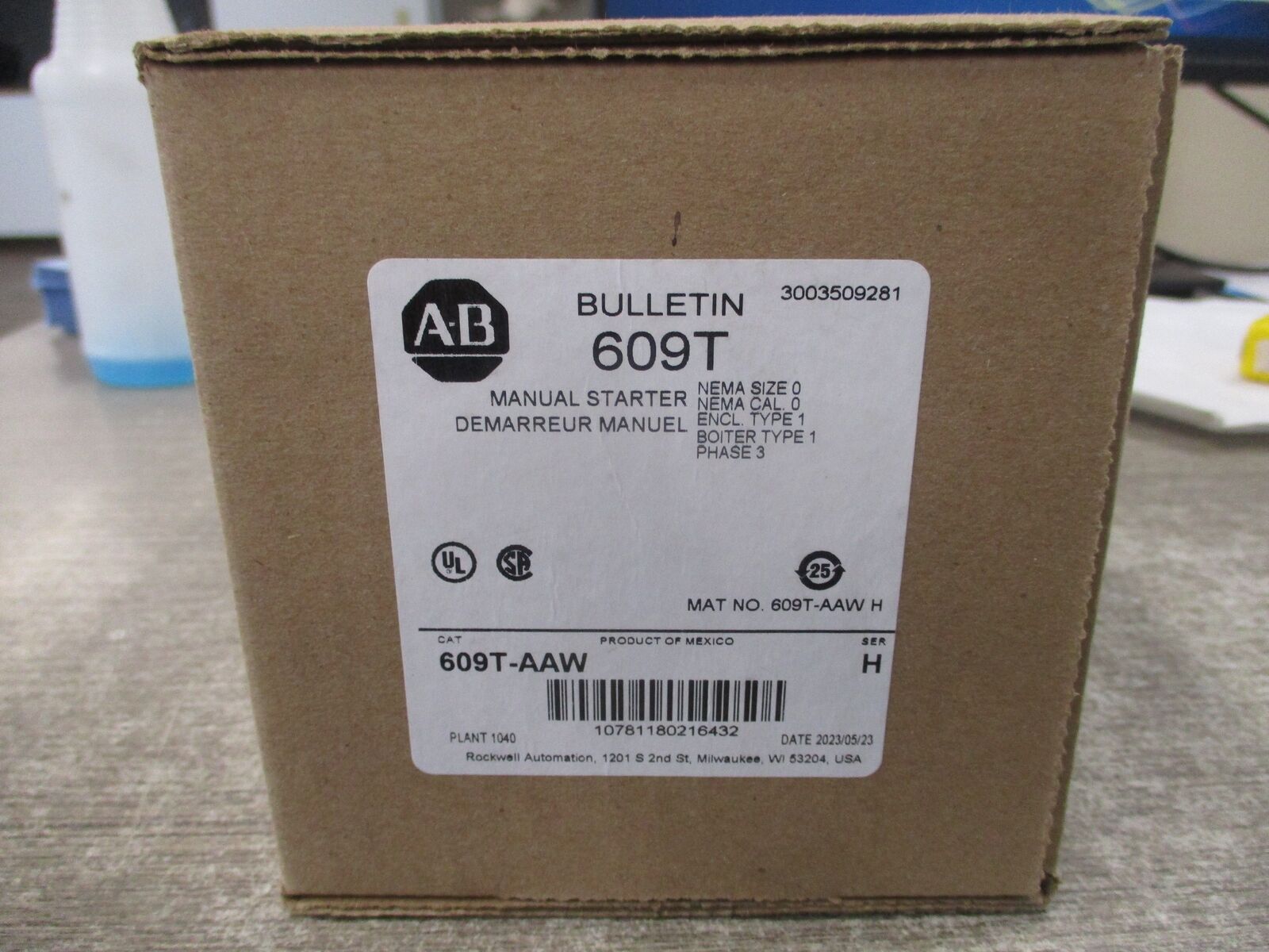 Allen-Bradley Enclosed Size 0 Manual Starter 609T-AWW Ser. H 3Ph Type 1 Enclosur