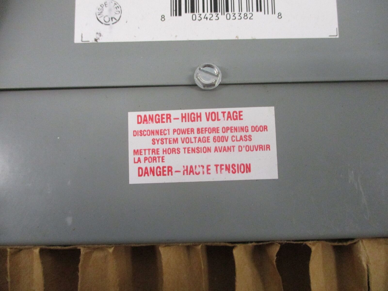 Hammond 3R Transformer Q002ESCF 2kVA Pri: 120/240V SEC: 16/32V 50/60Hz New Surpl