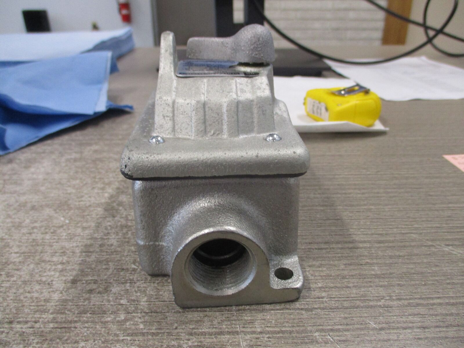 ABB Manual Starter CR101Y400H 115/230V 25-60Hz 1Ph 1P Type 4 Enclosure New Surpl