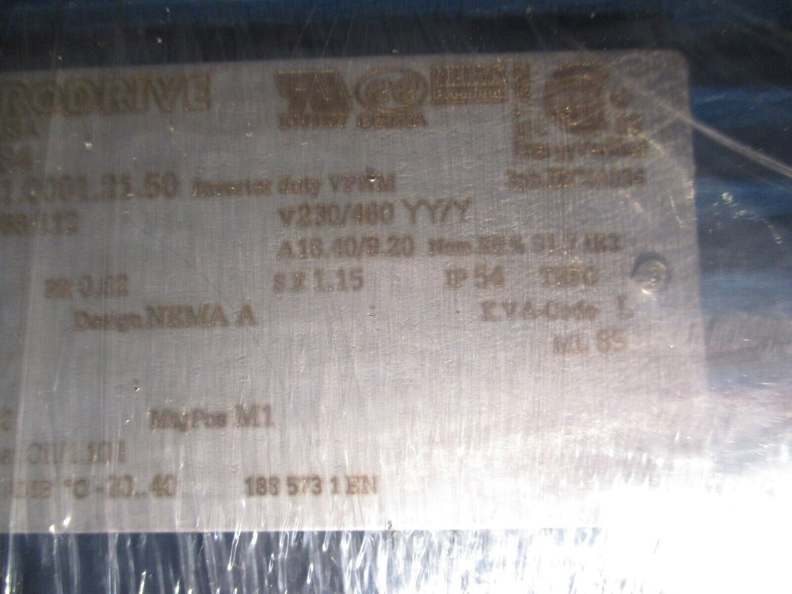 SEW-EURODRIVE Gearmotor R67 DRN132S4 7.5HP 230/460V 18.40/8.20A 60Hz 3Ph