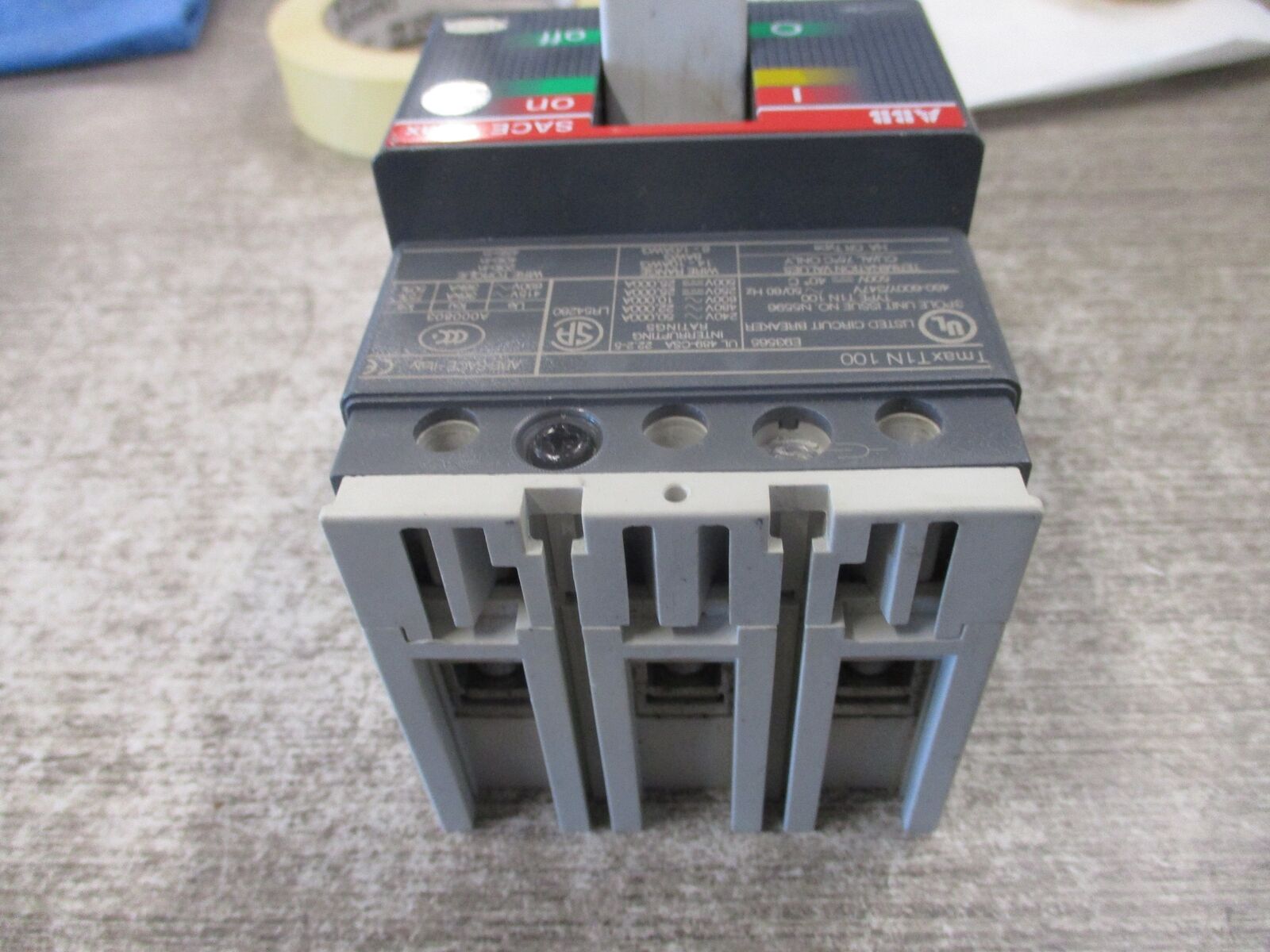 ABB SACE Tmax Circuit Breaker T1N 100 100A 600V 3P * No Mounting Screws * Used