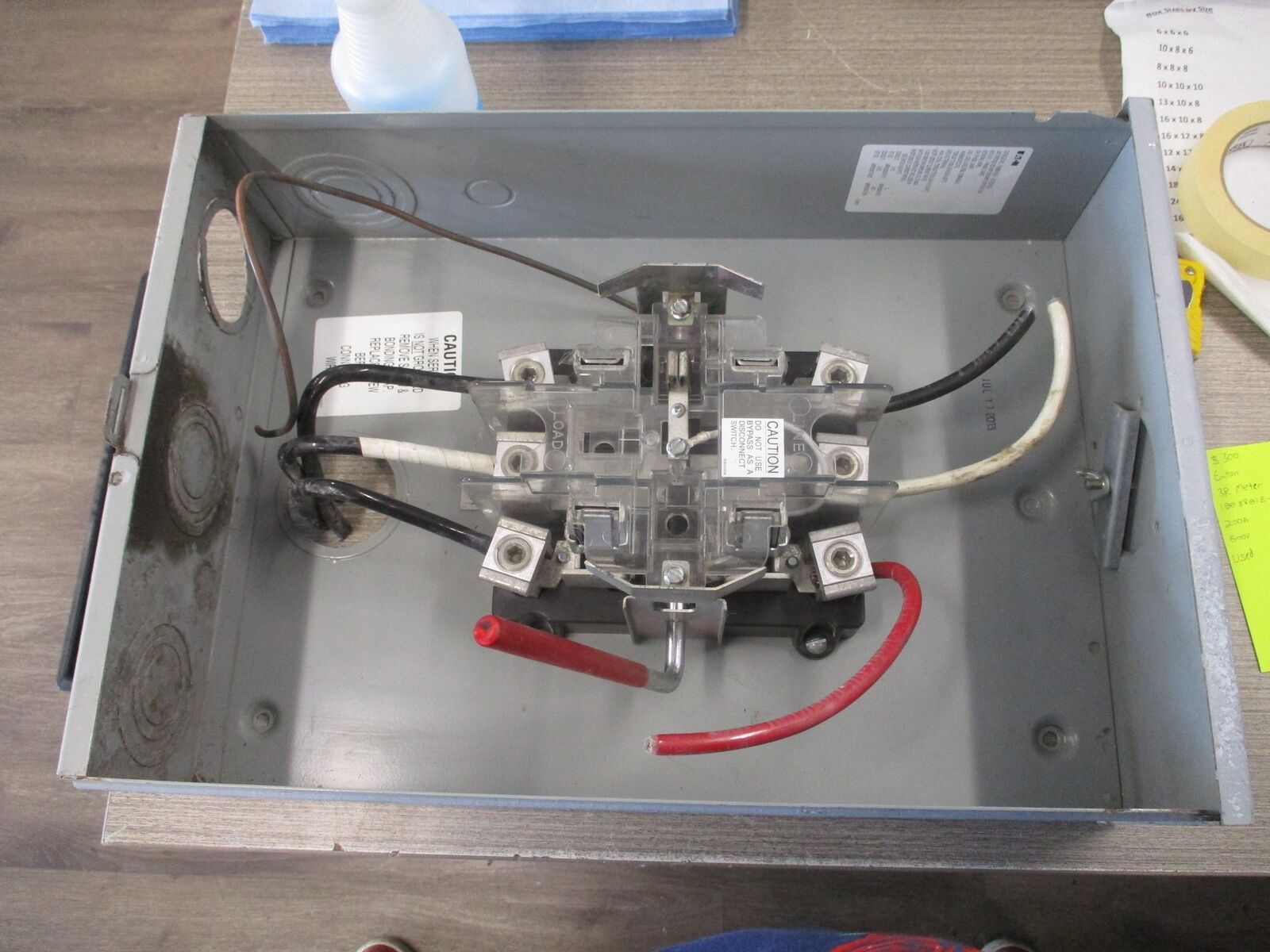 Eaton 3R Meter Socket 1008801E-CH 200A 600V Used