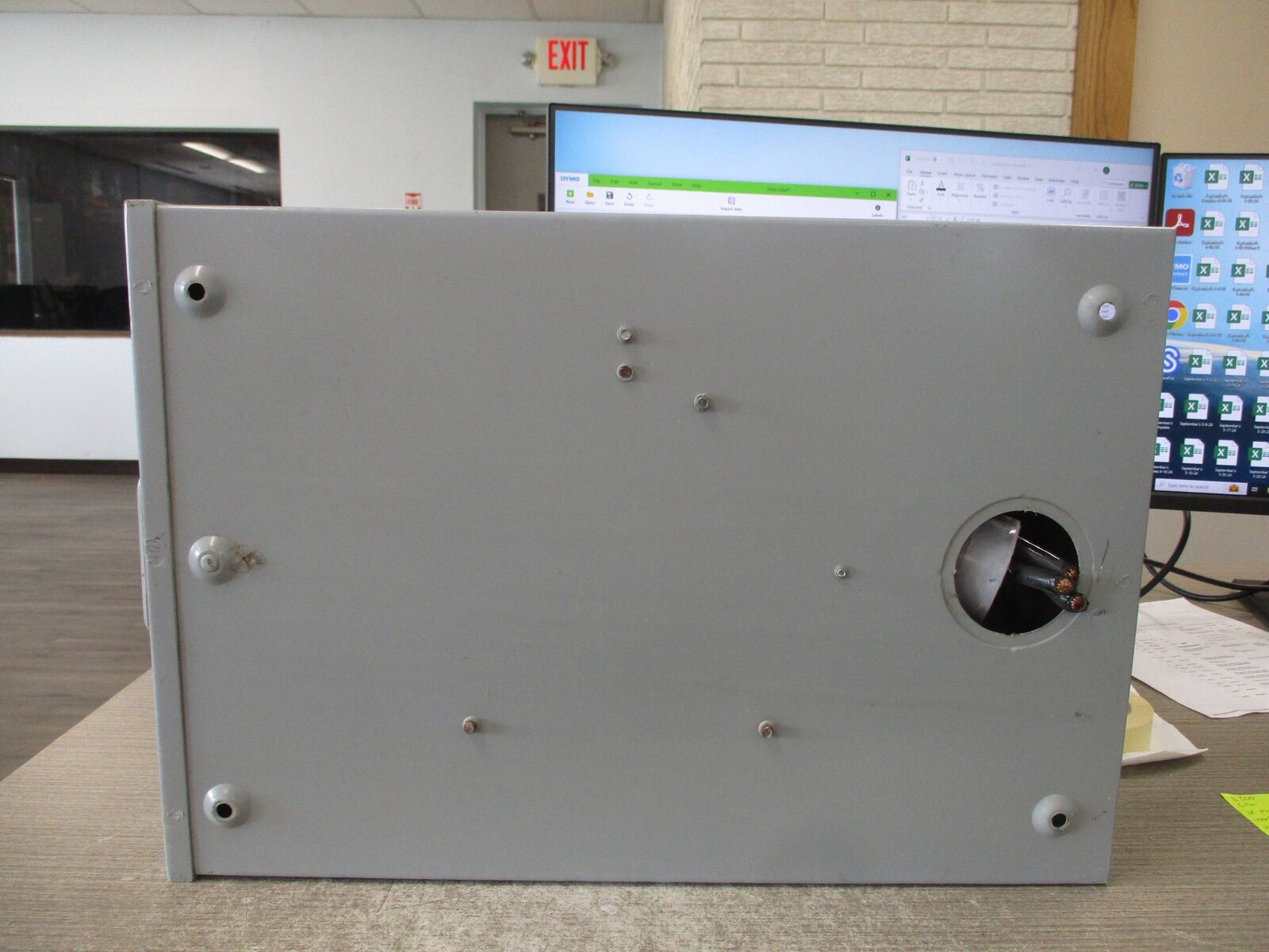 Eaton 3R Meter Socket 1008801E-CH 200A 600V Used