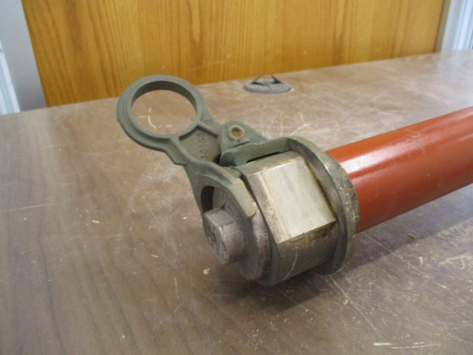 S&C Type SM-4B Fuse Holder 86662 14.4kV 200E Max 100E Refill Used