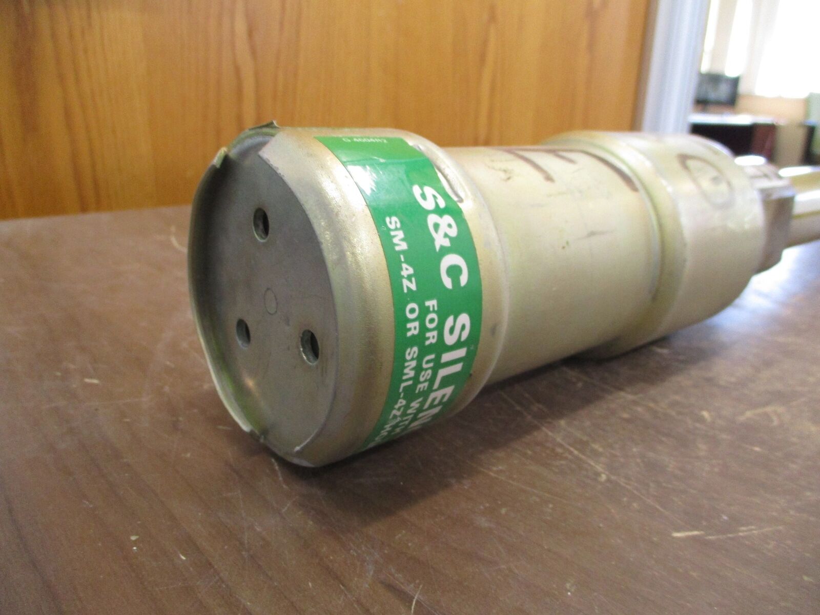 S&C Type SM-4Z Fuse Holder 86802R2 14.4kV 200E Max 150E Refill Used