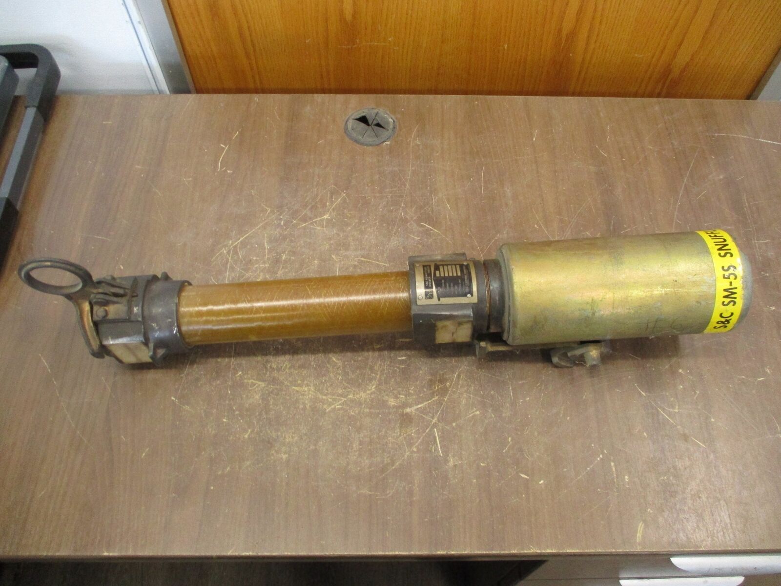 S&C Type SM-5S Fuse Holder 86641R1 7.2kV 400E Max *No Refill* Used