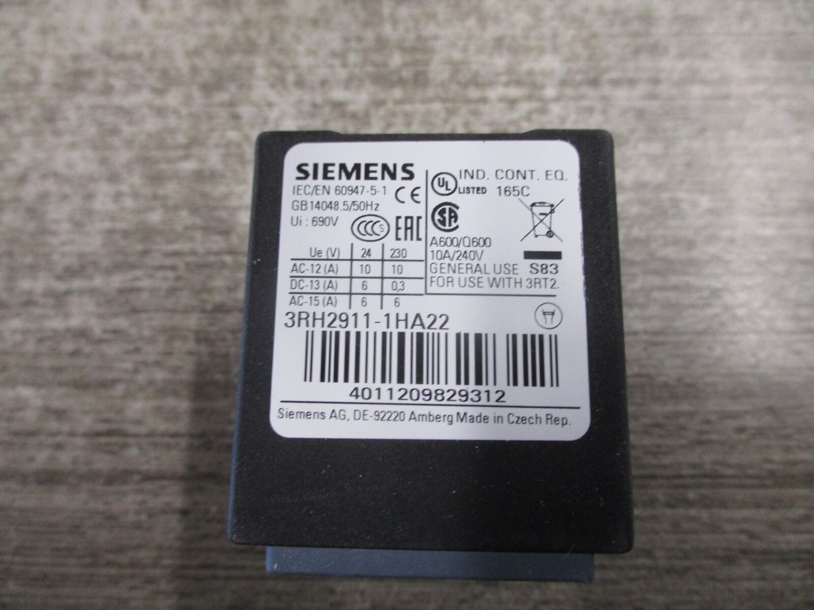 Siemens Aux Switch Block 3RH2911-1HA22 New Surplus