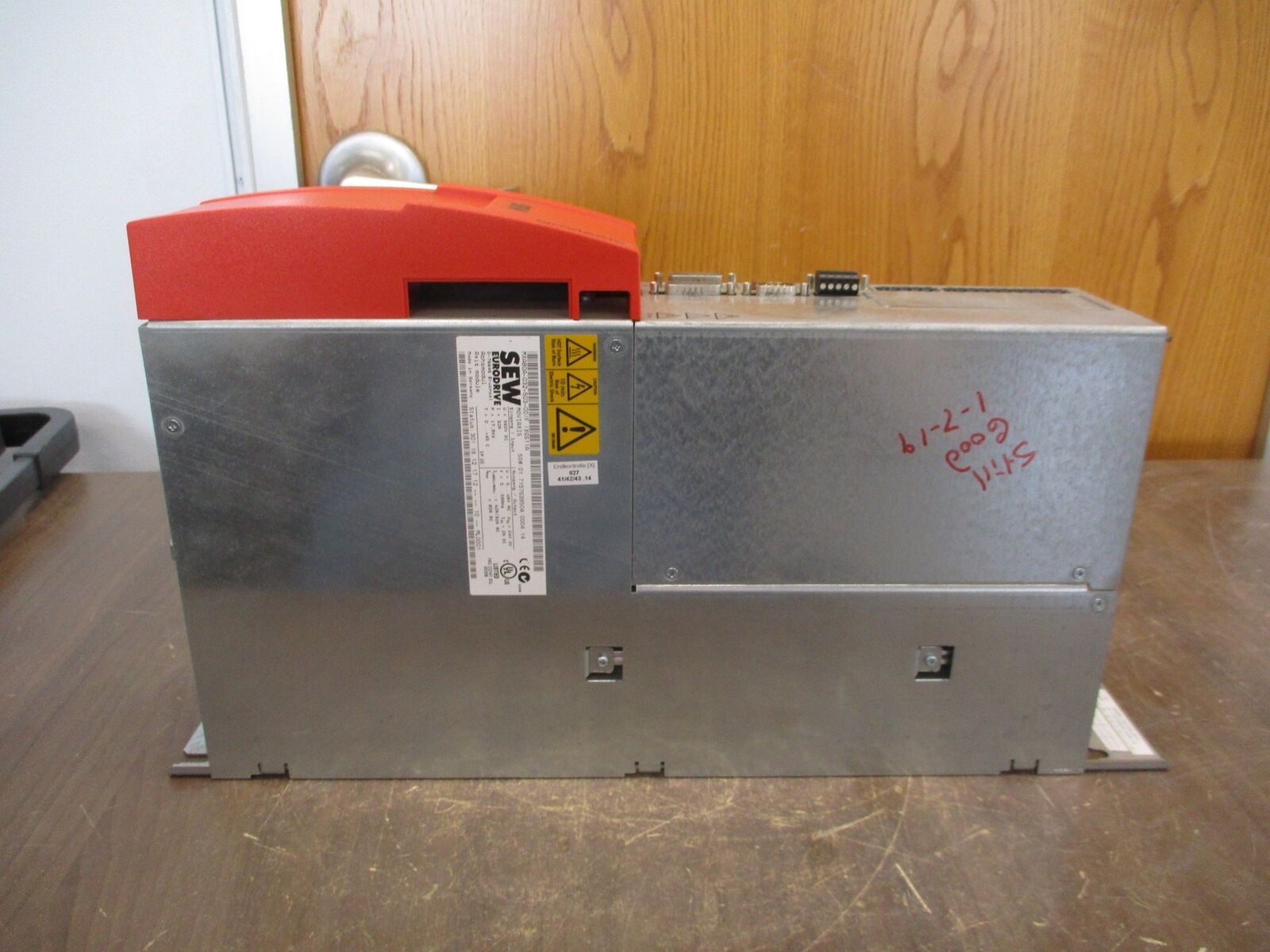 Sew-Eurodrive Moviaxis Servo Drive Axis Module MXA80A-032-503-00/F/XGS11A Used