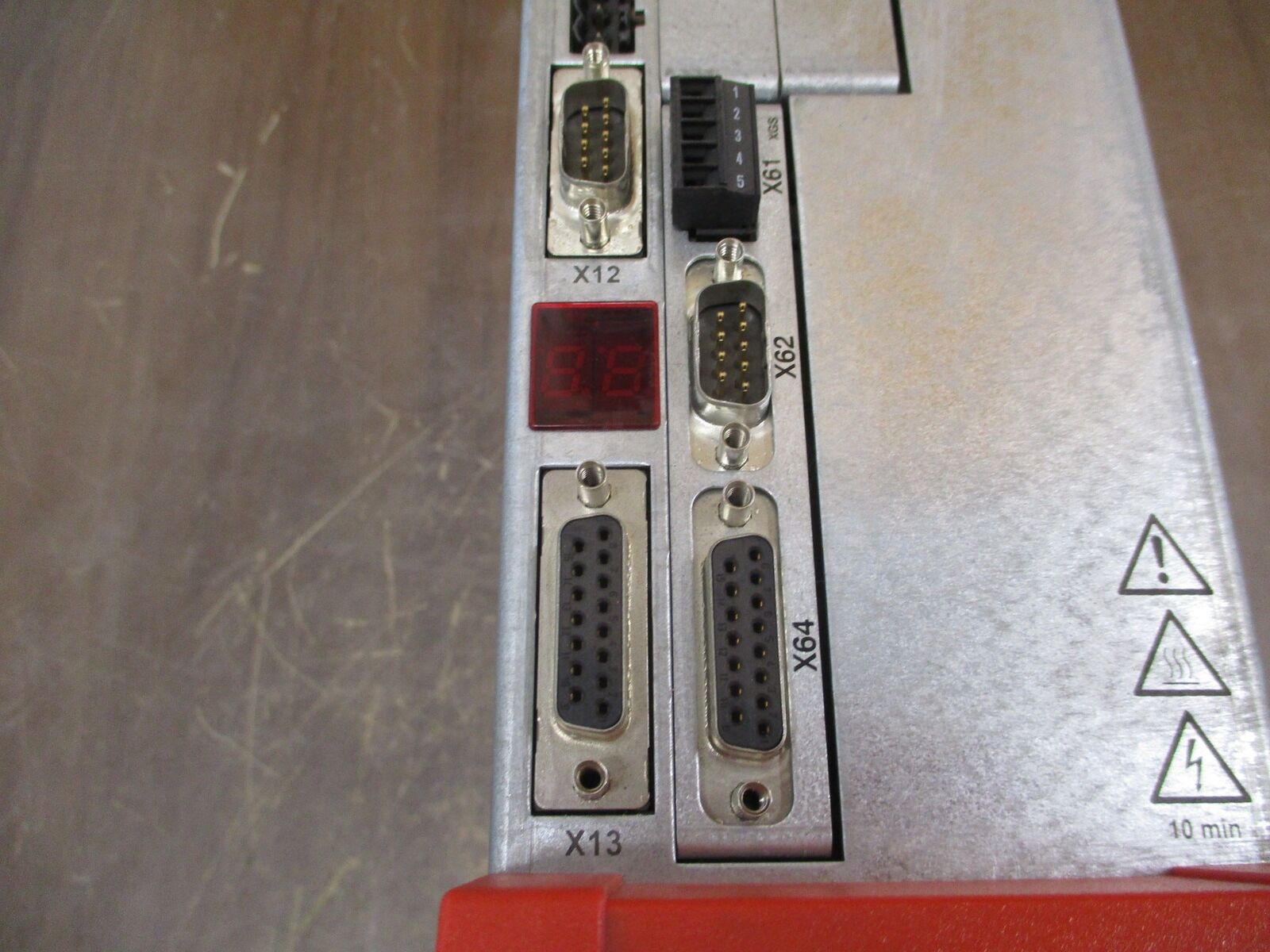 Sew-Eurodrive Moviaxis Servo Drive Axis Module MXA80A-032-503-00/F/XGS11A Used