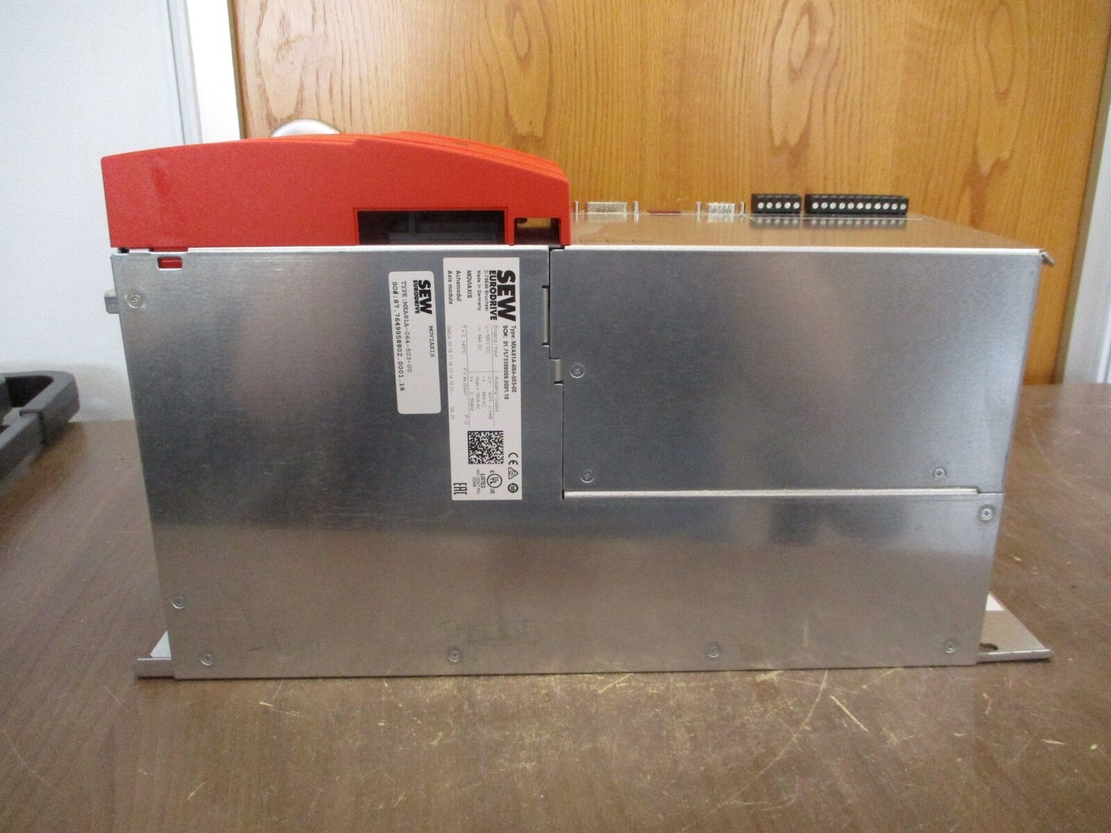 Sew-Eurodrive Moviaxis Servo Drive Axis Module MXA81A-064-503-00 44kW Used