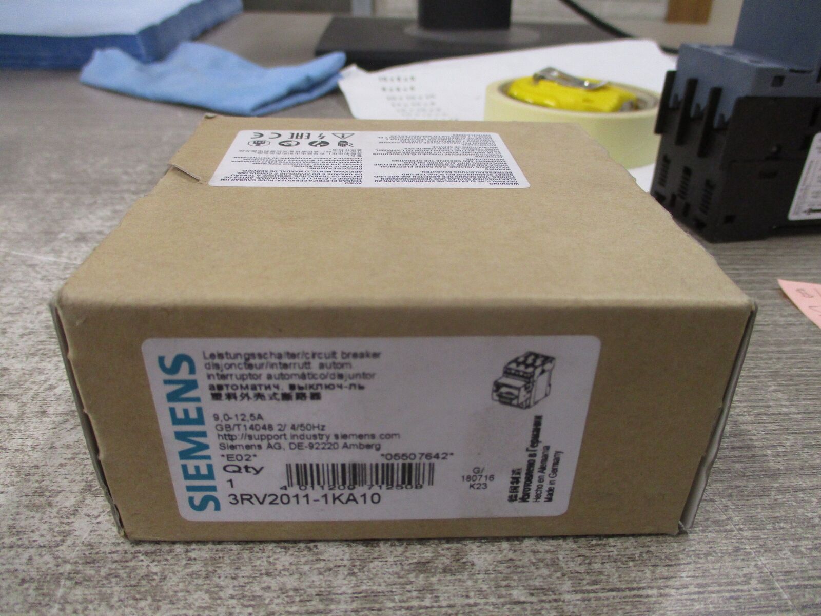 Siemens Circuit Breaker 3RV2011-1KA10 9-12.5A New Surplus