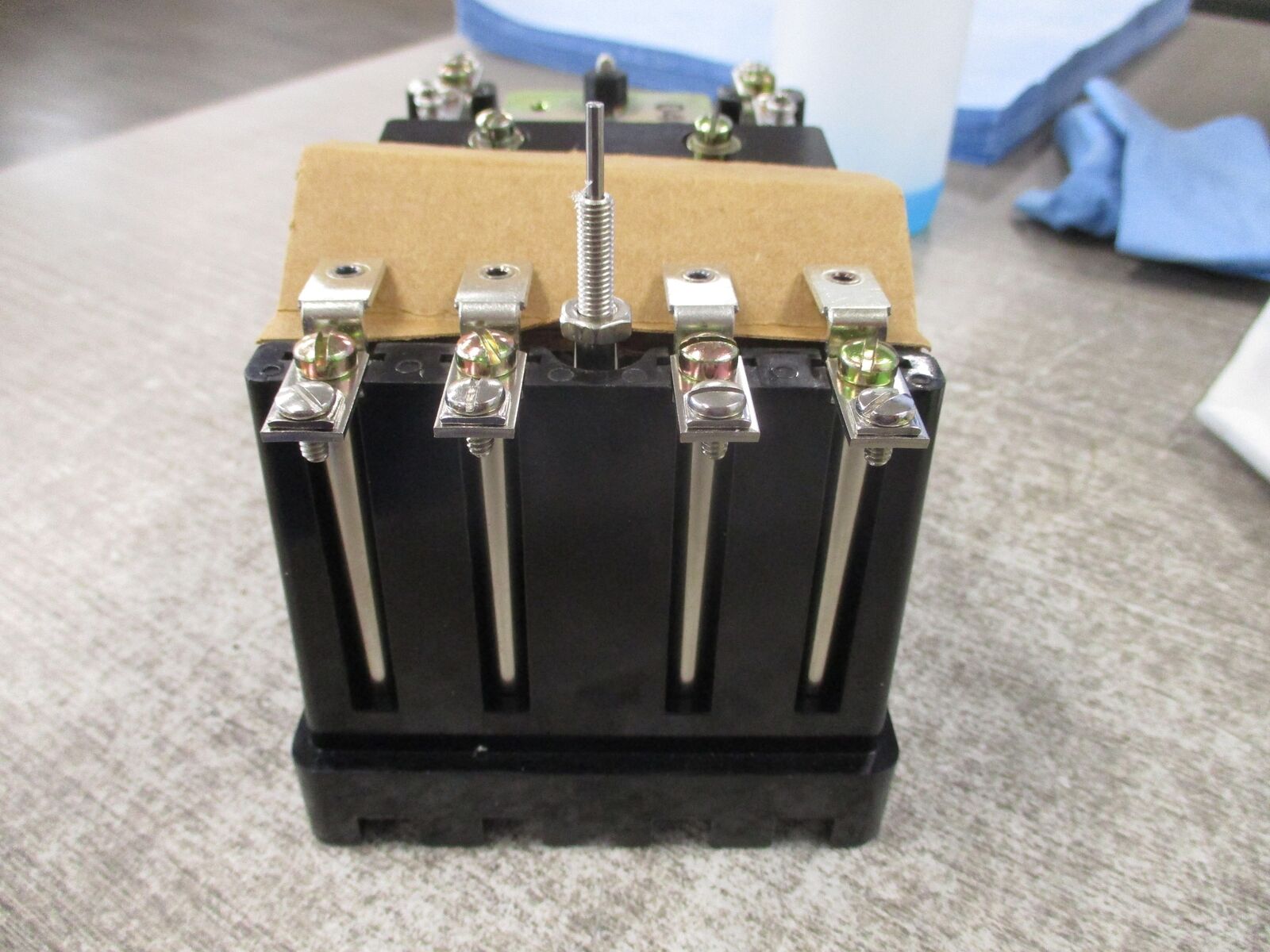 ABB MG-6 Auxiliary Relay 1163830 Operate: 115VAC 60Hz Reset: 115VAC 60Hz New Sur