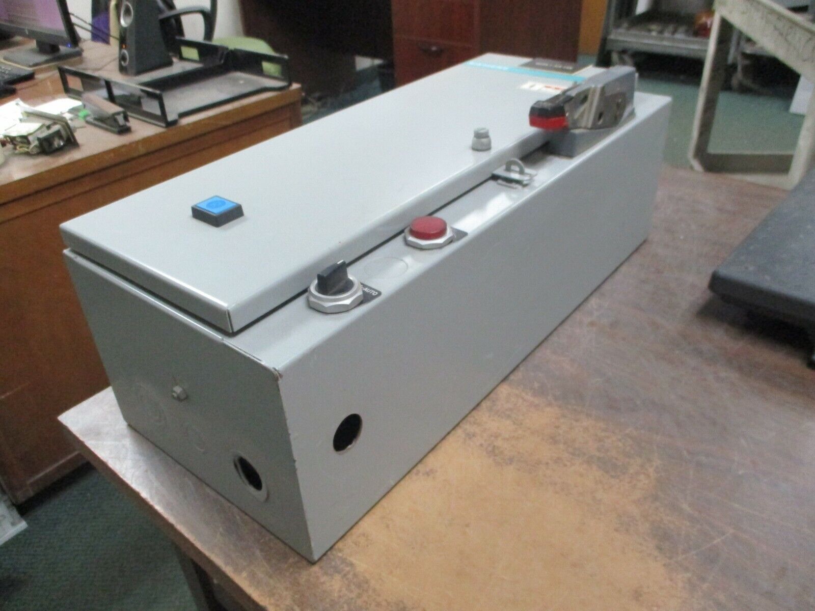 Siemens Breaker Combination 3TB44 120V Coil 10-16A Trip 25A Breaker Used