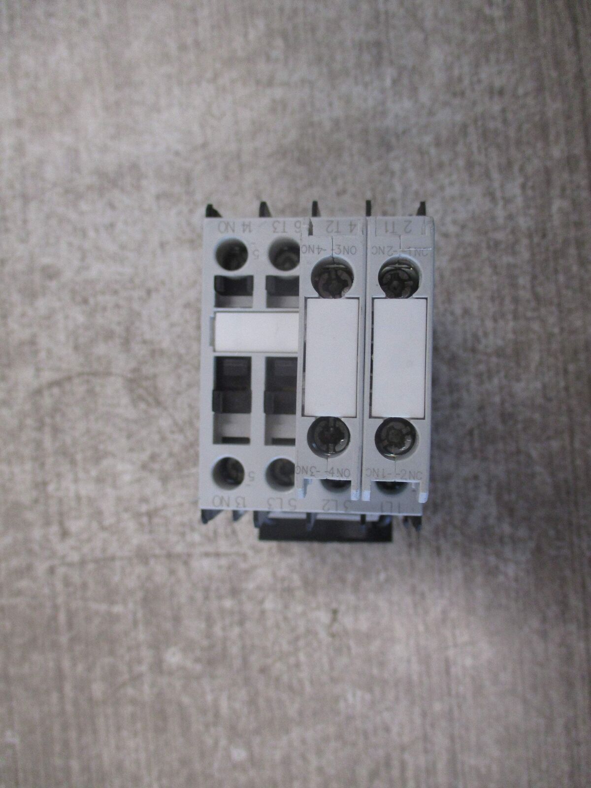 GE Contactor CL00A310T 120V Coil 25A 600V (2) Aux Contacts Used