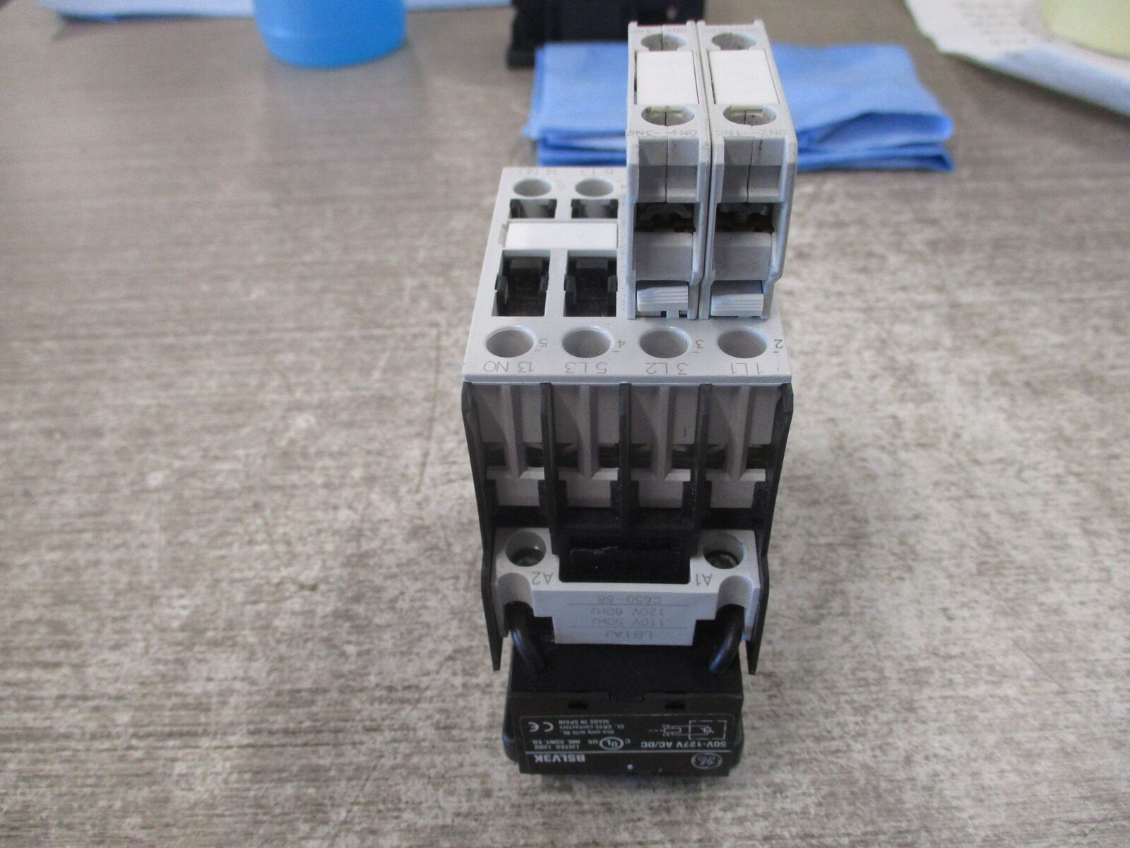 GE Contactor CL00A310T 120V Coil 25A 600V (2) Aux Contacts Used