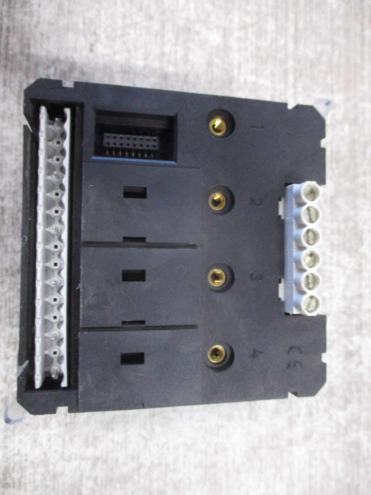 Socomec DIRIS A40 Multifunction Meter 48250201 * (2) Mounting Brackets * Used