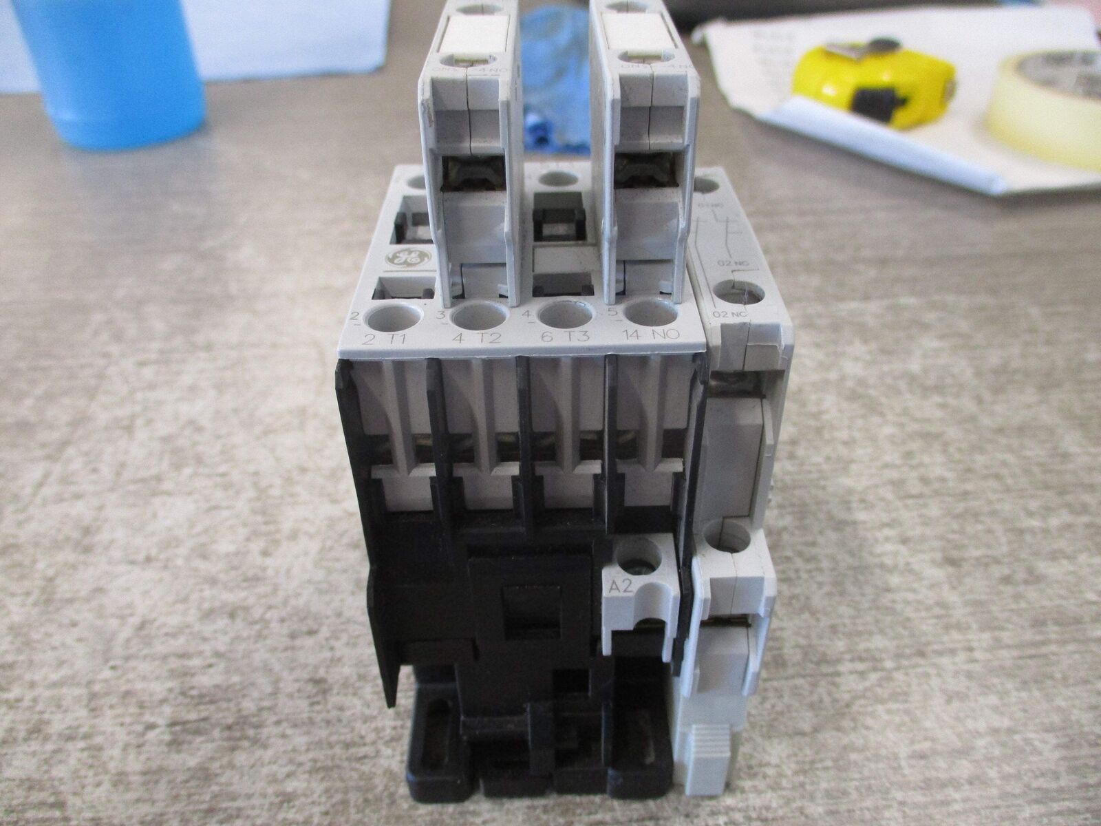 GE Contactor CL00A310T 120V Coil 25A 600V (2) Aux Contacts W/Coupler Used