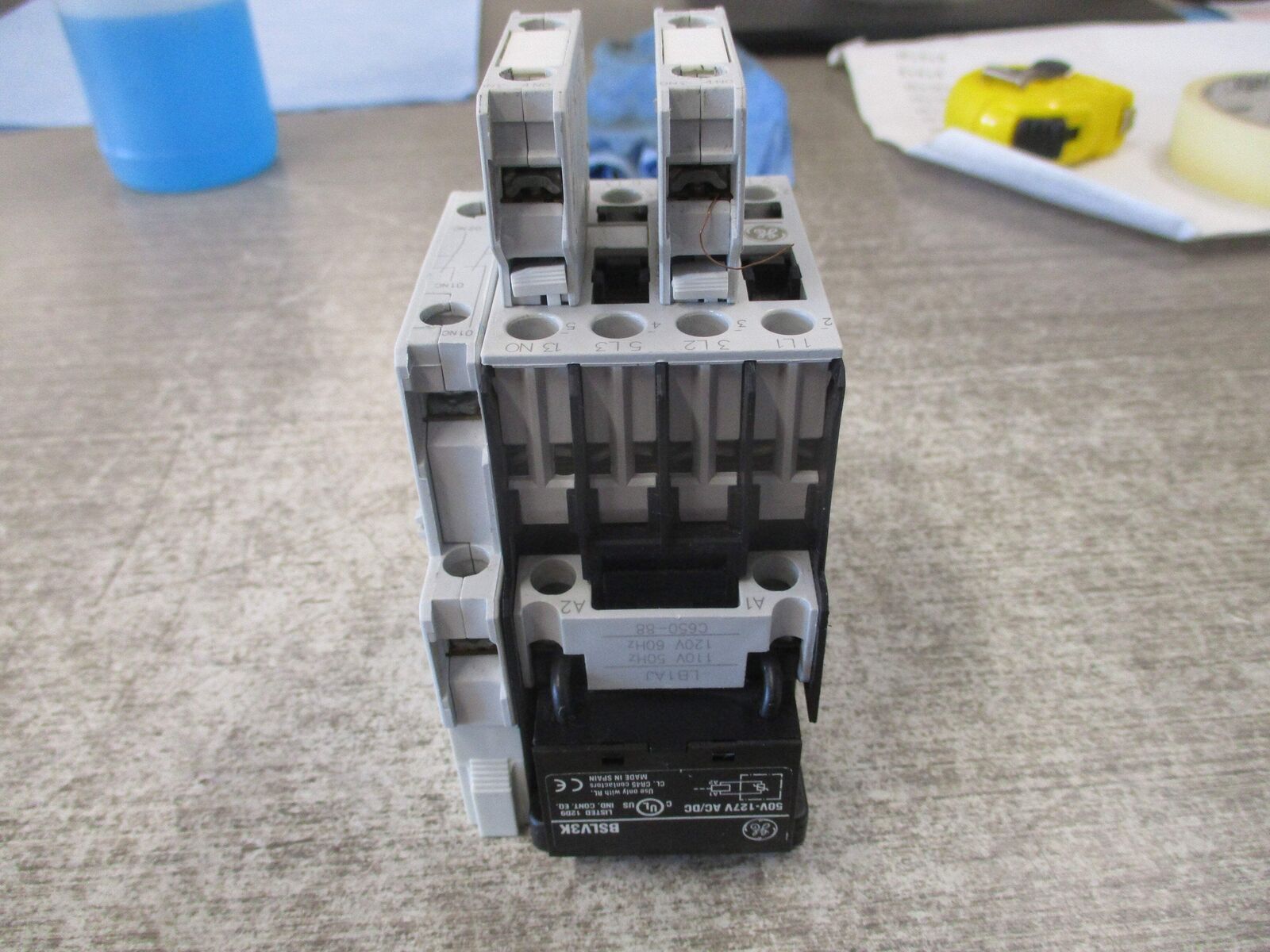 GE Contactor CL00A310T 120V Coil 25A 600V (2) Aux Contacts W/Coupler Used