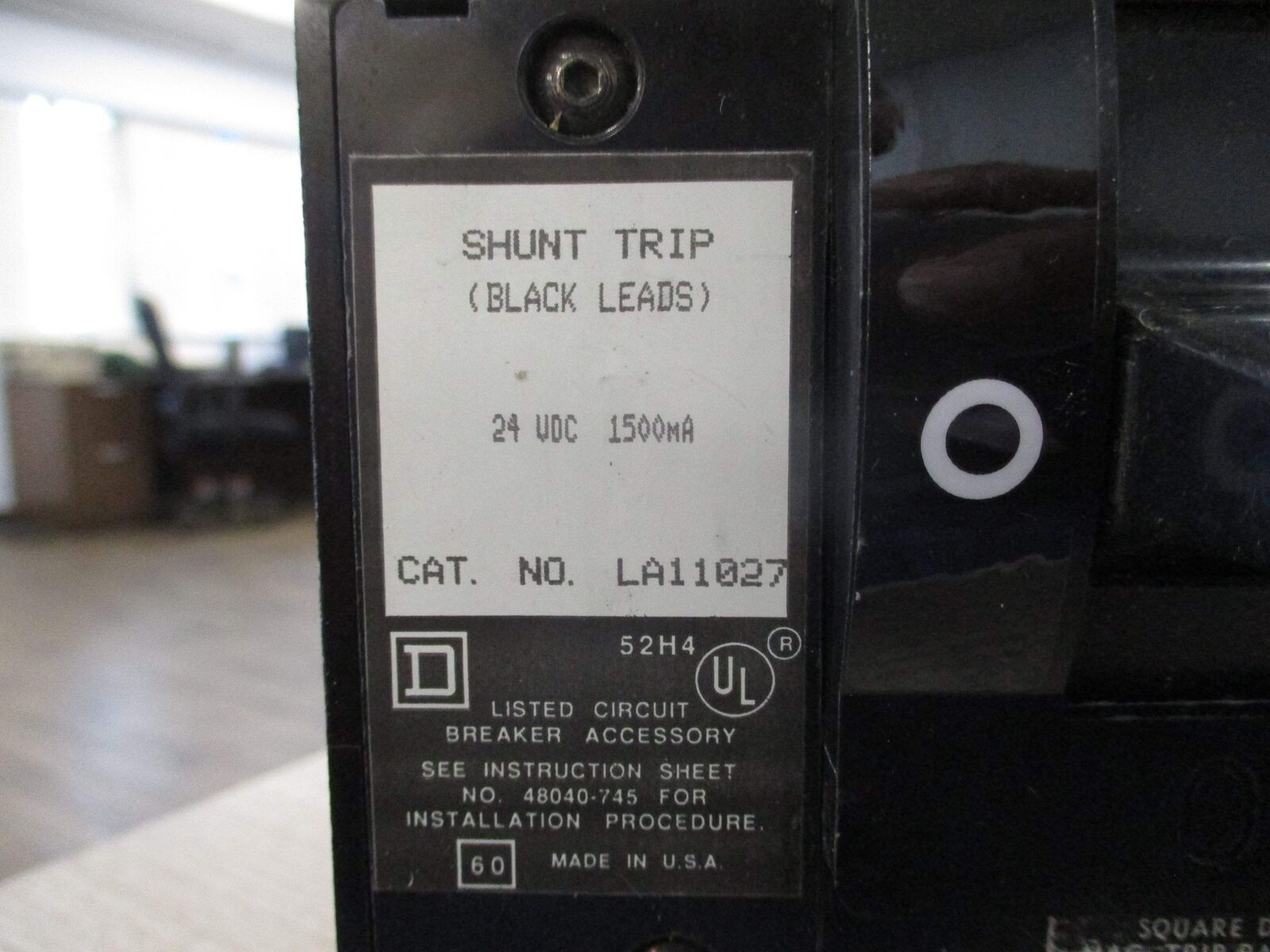 Square D Circuit Breaker LAL363001027 300A 600V 3P W/Shunt Trip Used