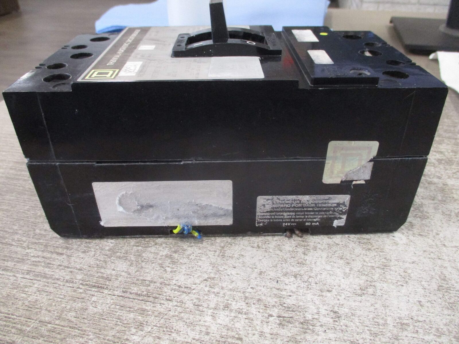Square D Circuit Breaker KHL3622522DC1625 225A 500VDC Used