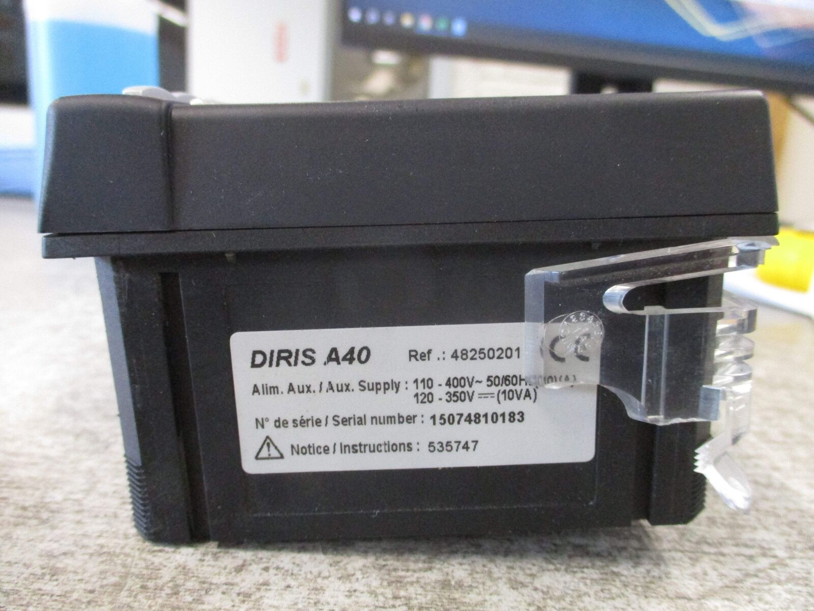 Socomec DIRIS 40 Multifunction Meter 48250201 *(2) Mounts* Used