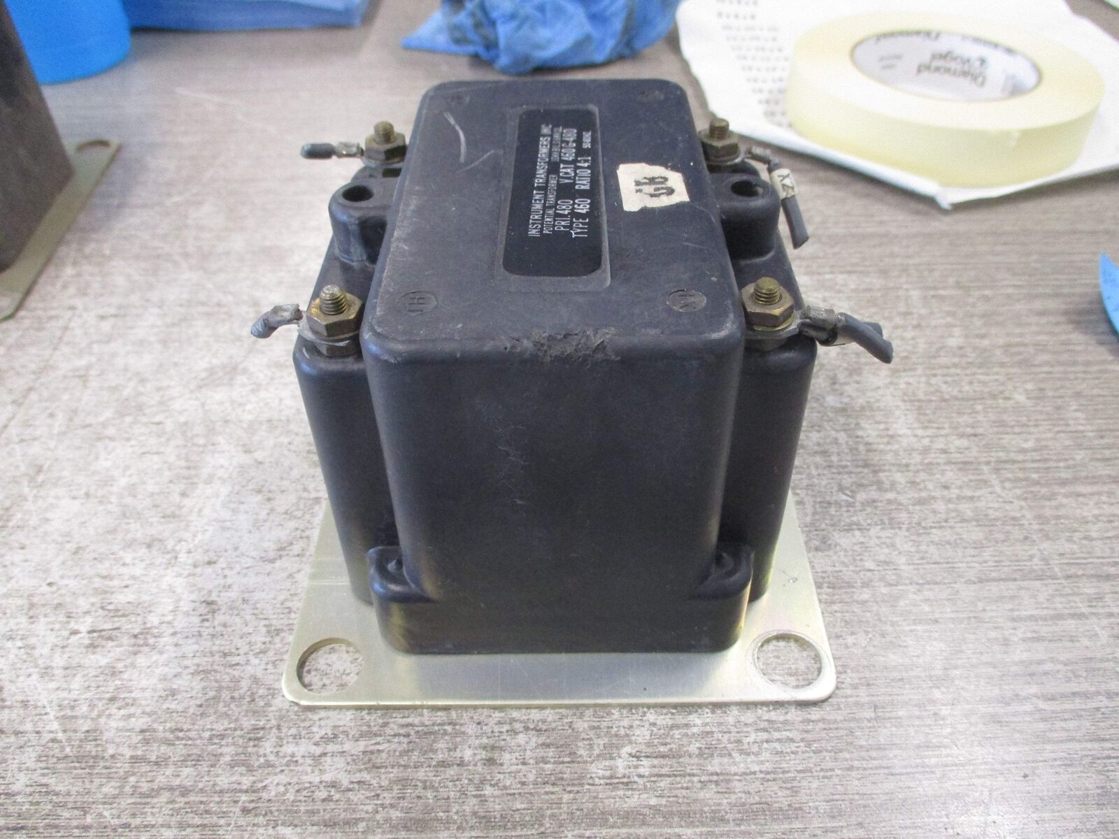 Instrument Transformers Potential Transformer 460G-480 Pri: 480V Ratio 4:1 50-60